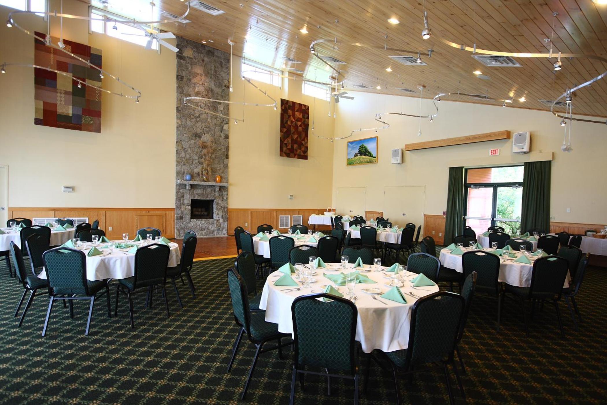 Maple Hill Farm Inn