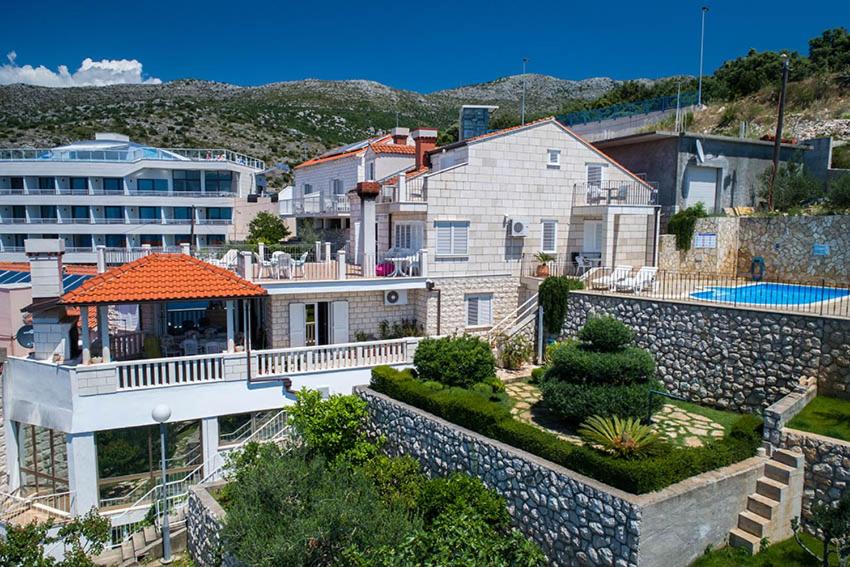 Paradis Apartments