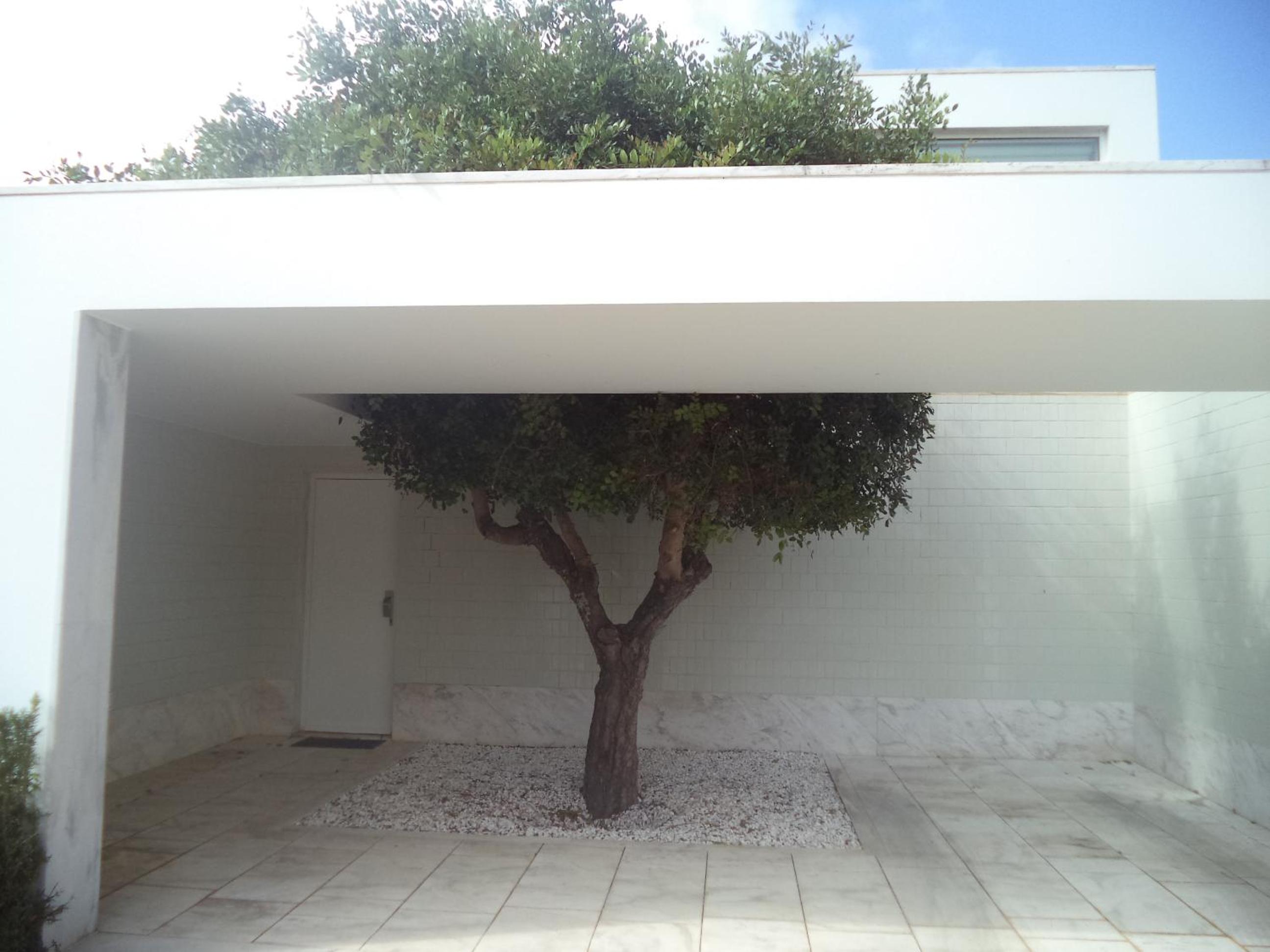 Casa dos Pátios view 2