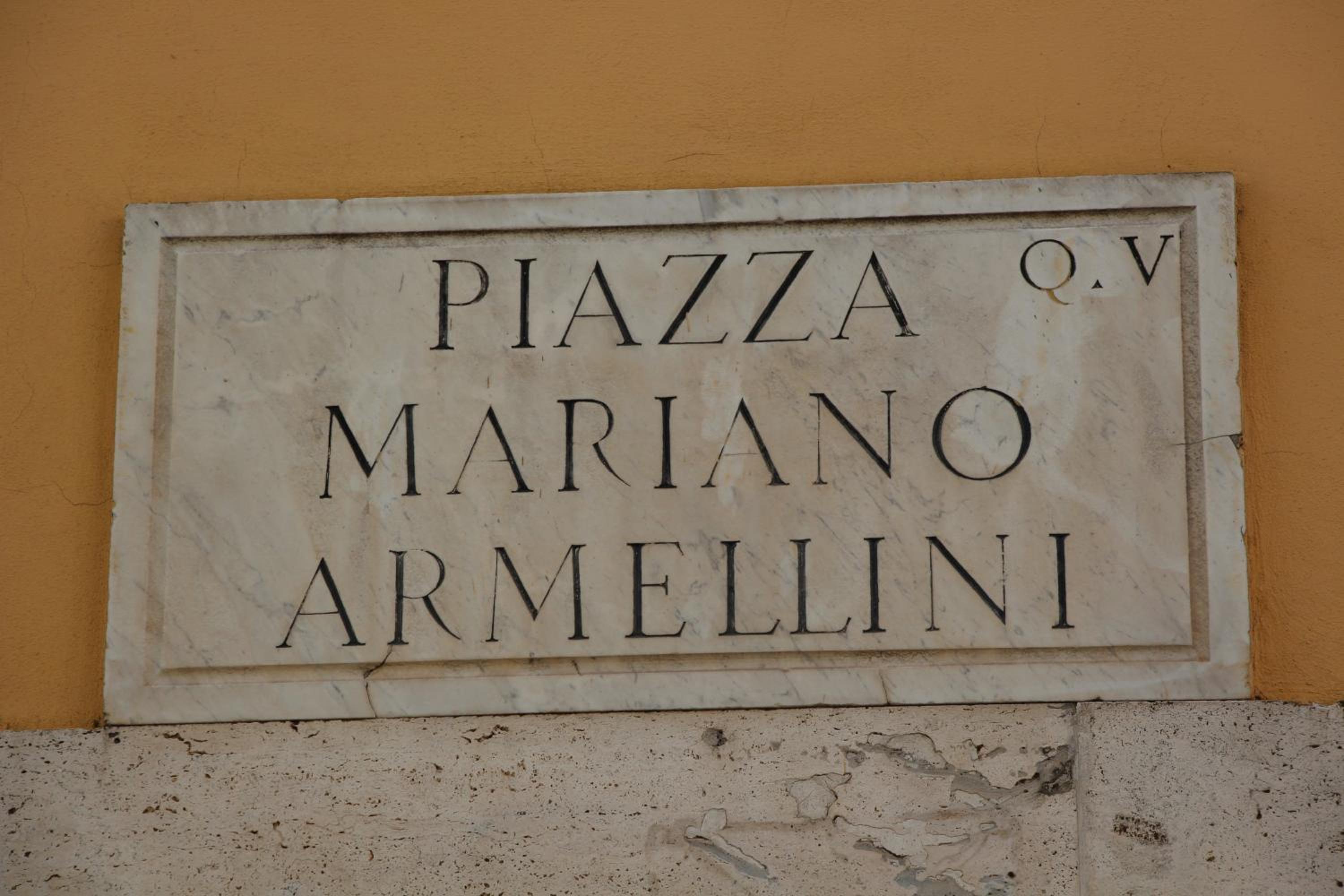 Comfort Rooms Piazza Mariano Armellini