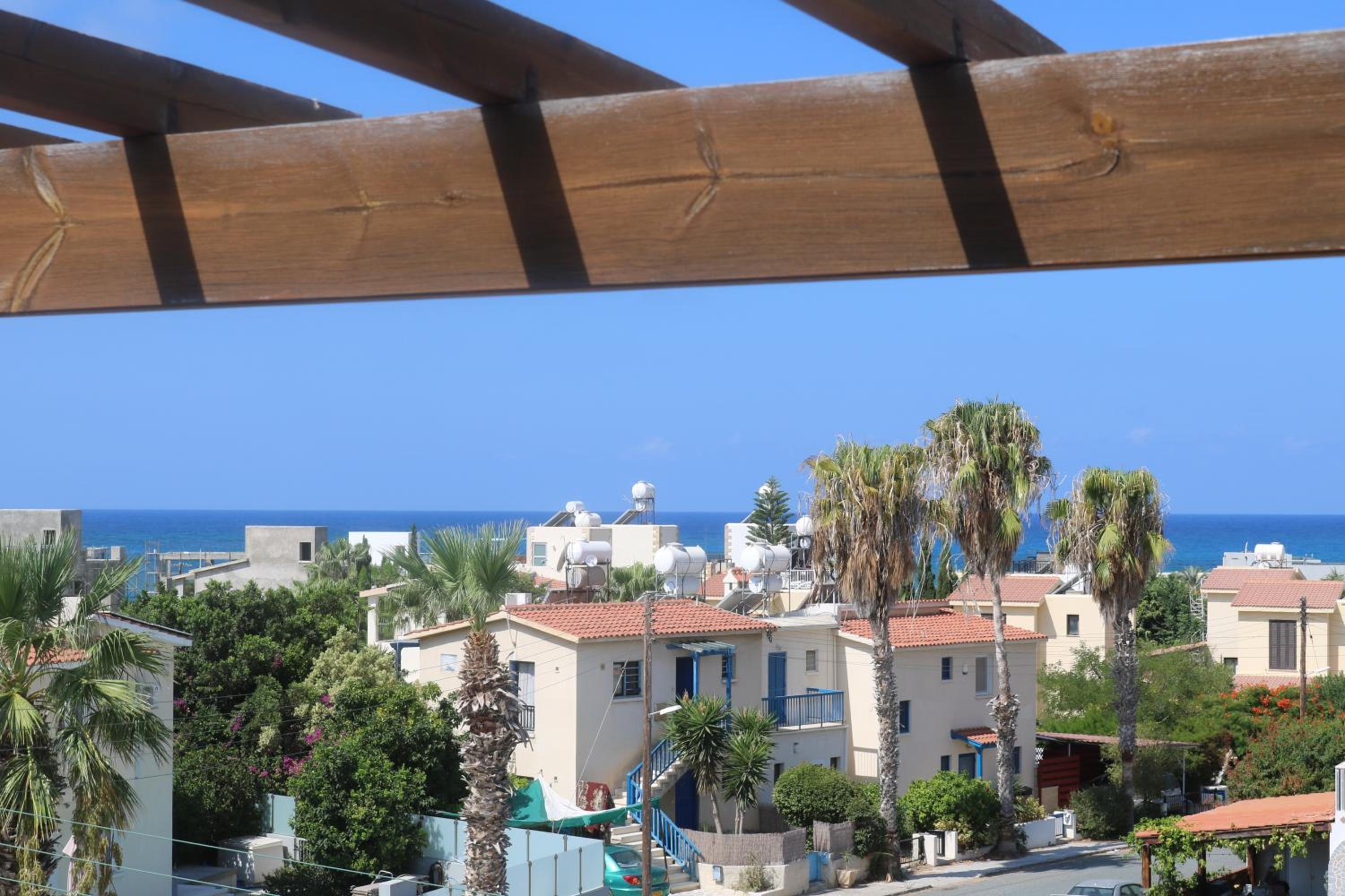 The Paradise Townhouses By Taimoura