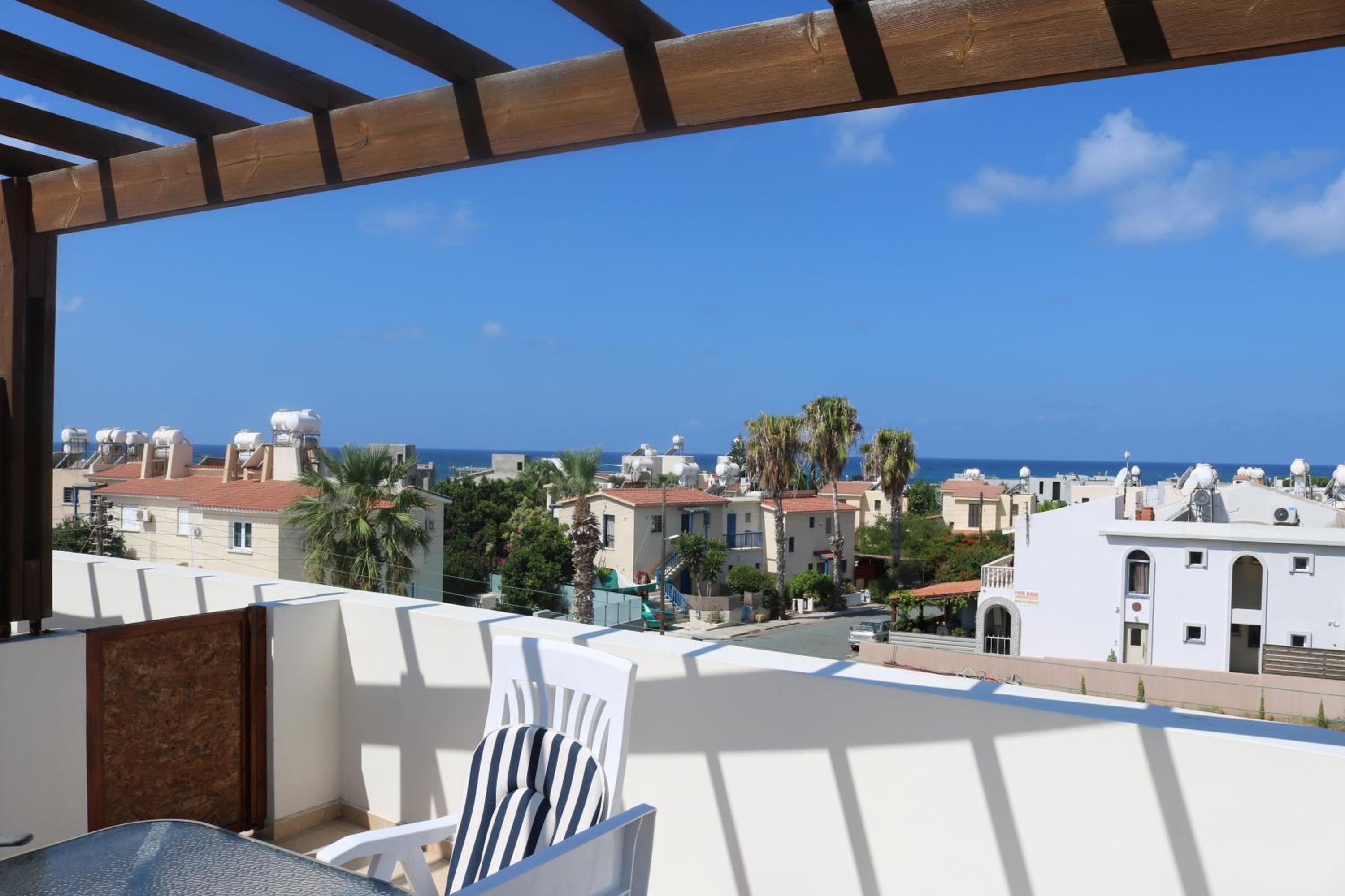 The Paradise Townhouses By Taimoura