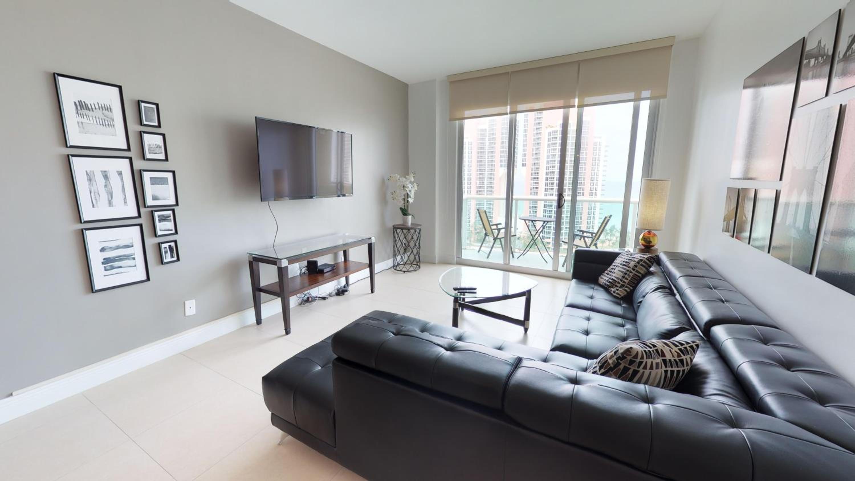 Ocean Reserve Condo by FlatsAway
