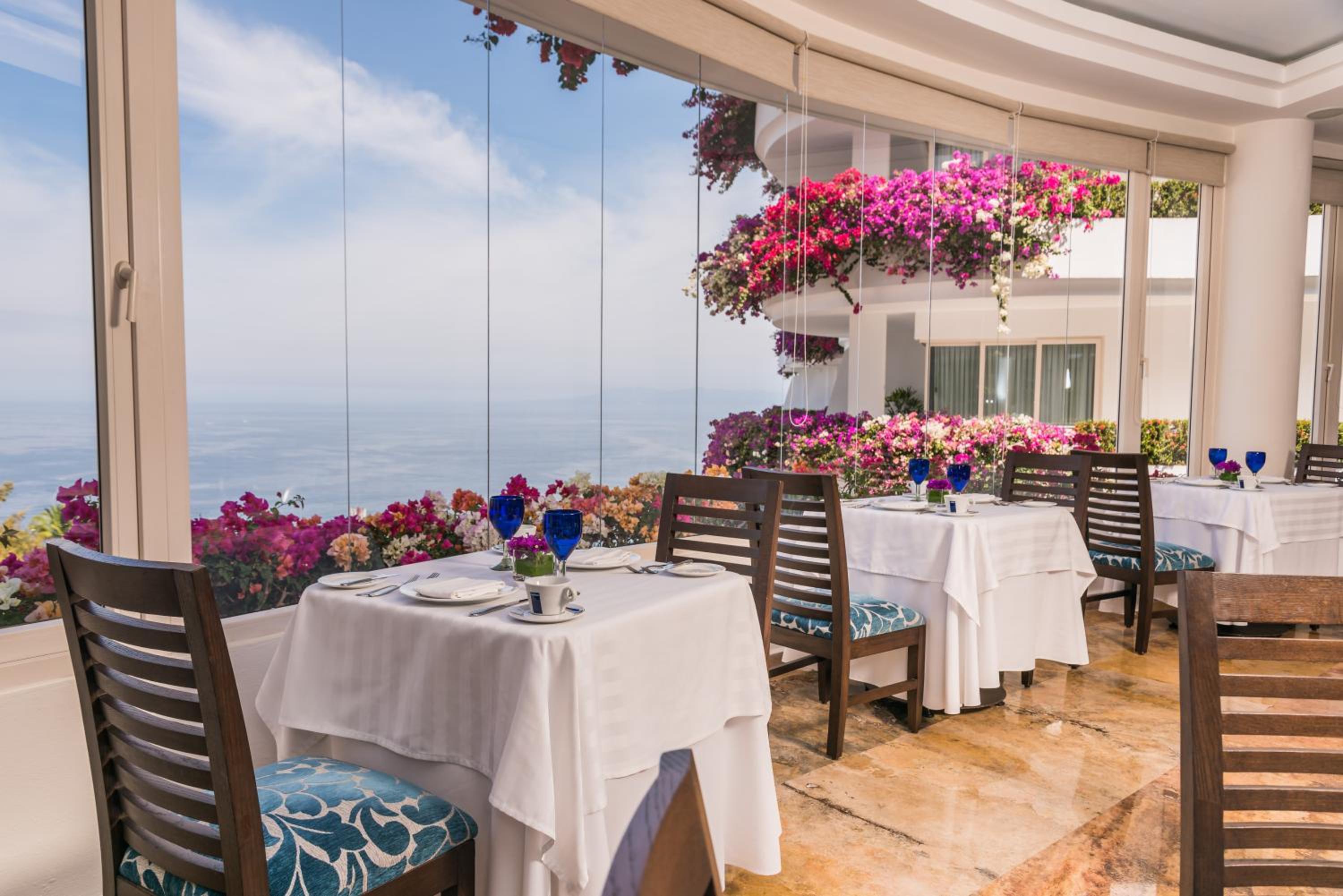 Puerto Vallarta Vacations - Grand Miramar All Luxury Suites  Residences - Property Image 16