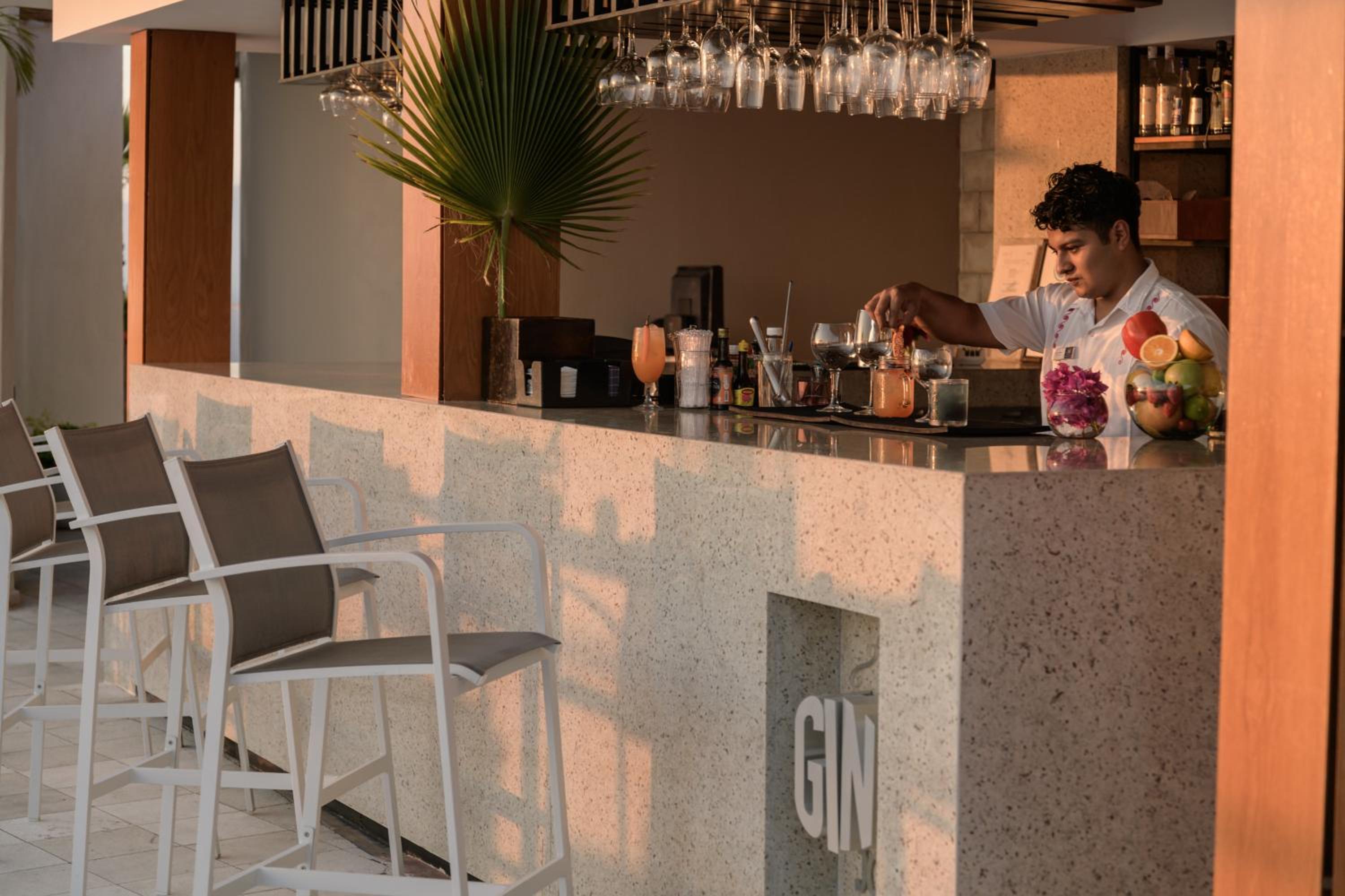 Puerto Vallarta Vacations - Grand Miramar All Luxury Suites  Residences - Property Image 63