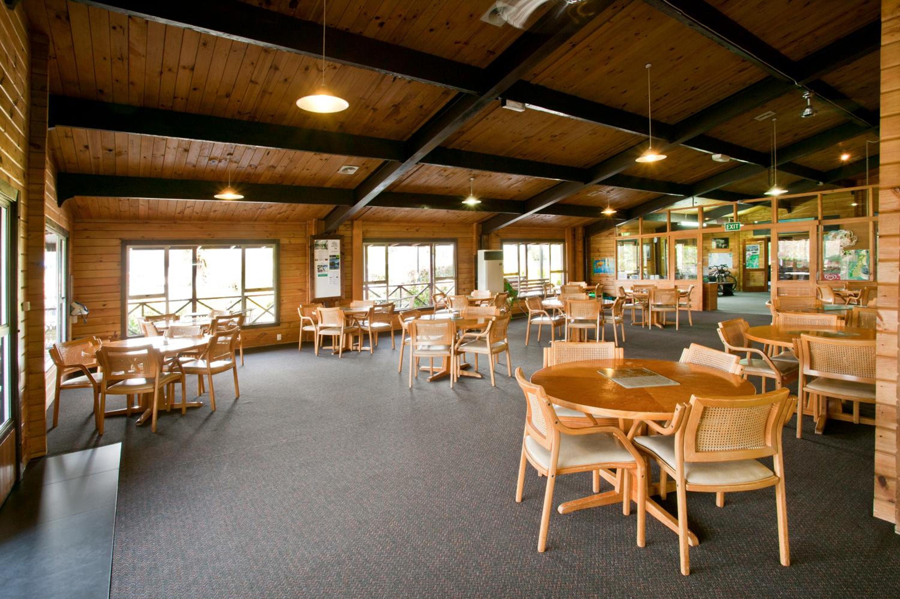 Te Anau Top 10 Holiday Park and Motels