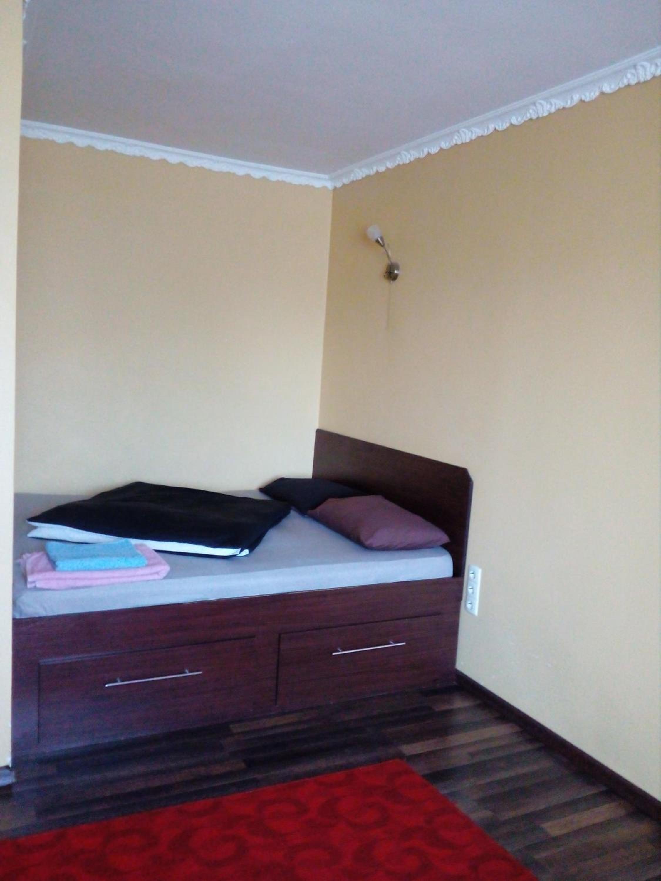 В центрі за драмтеатром. view 3
