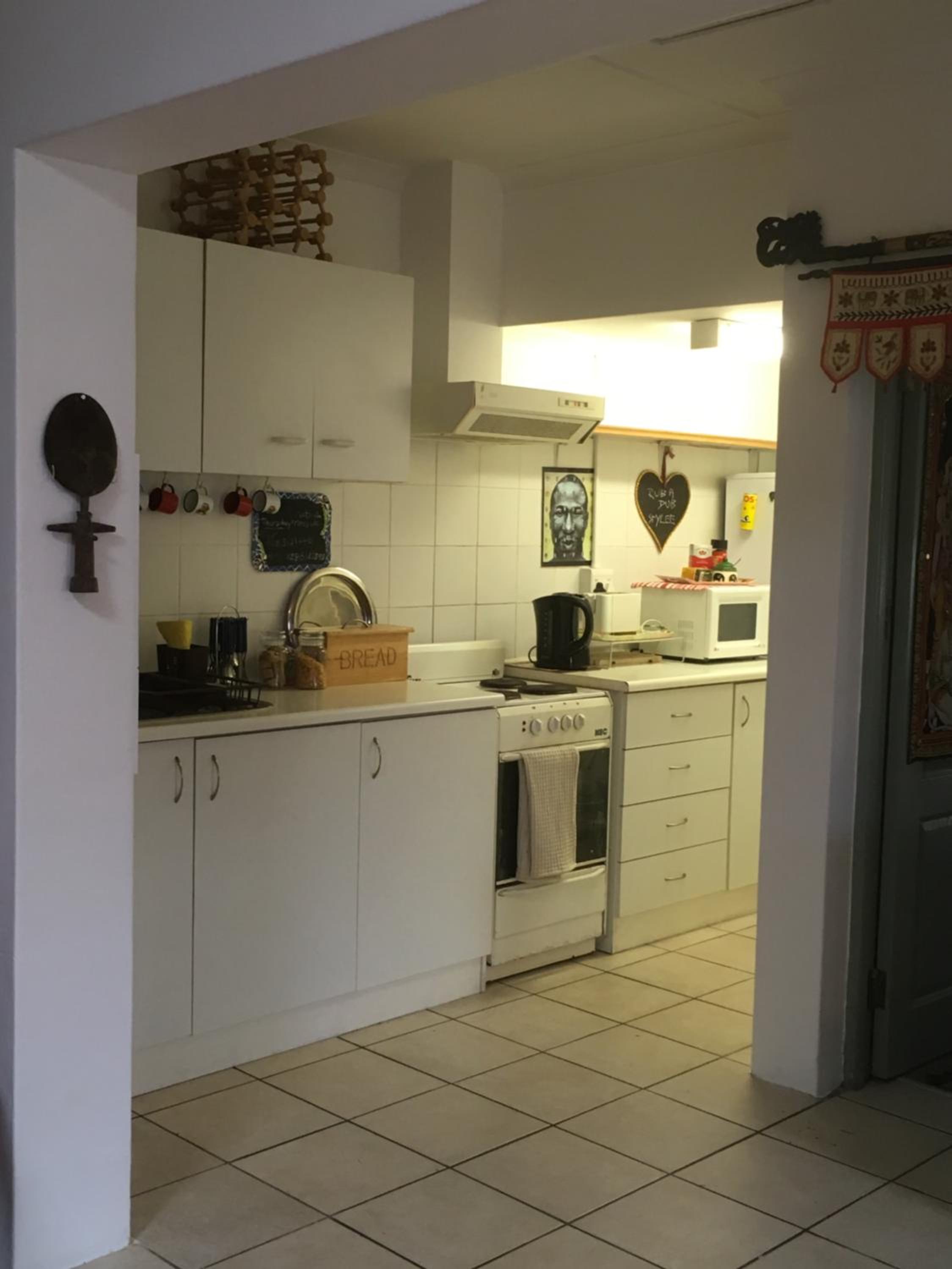Funky cottage — photo 22