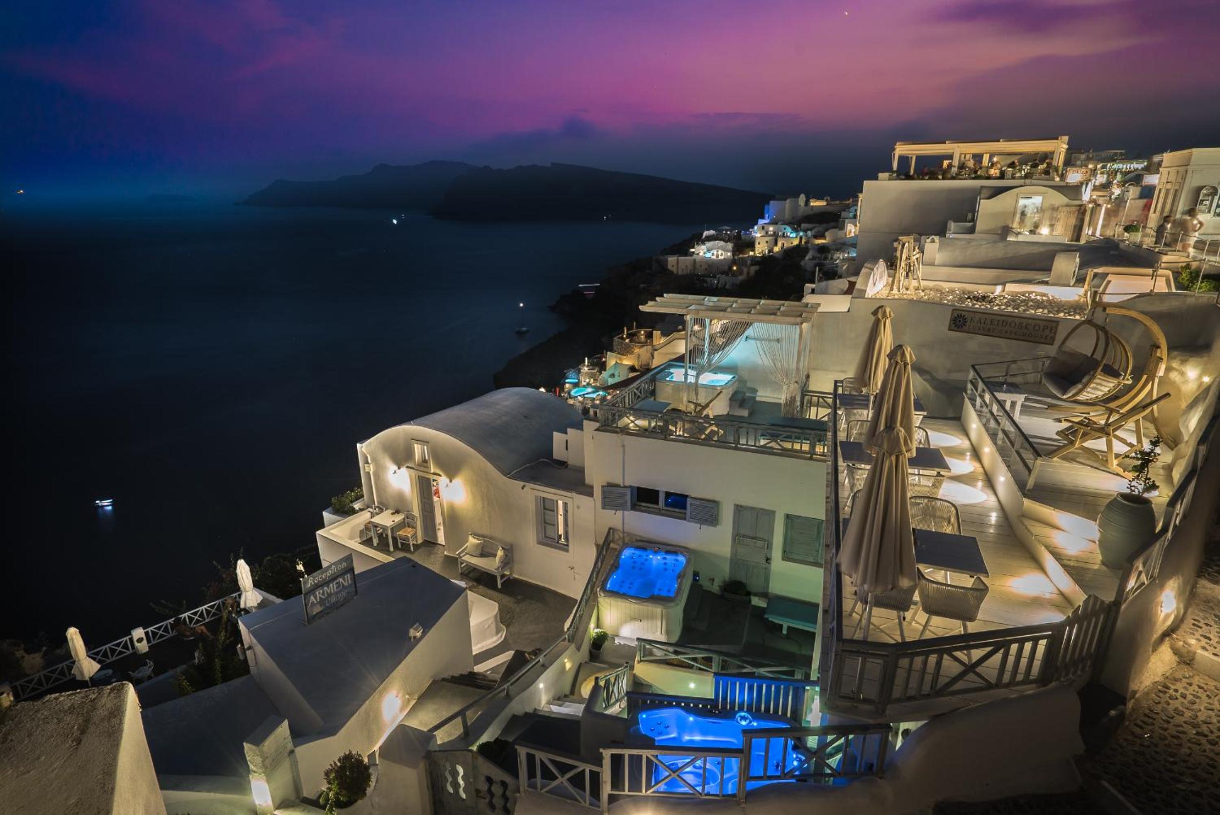 Hotel Kaleidoscope Cave Houses