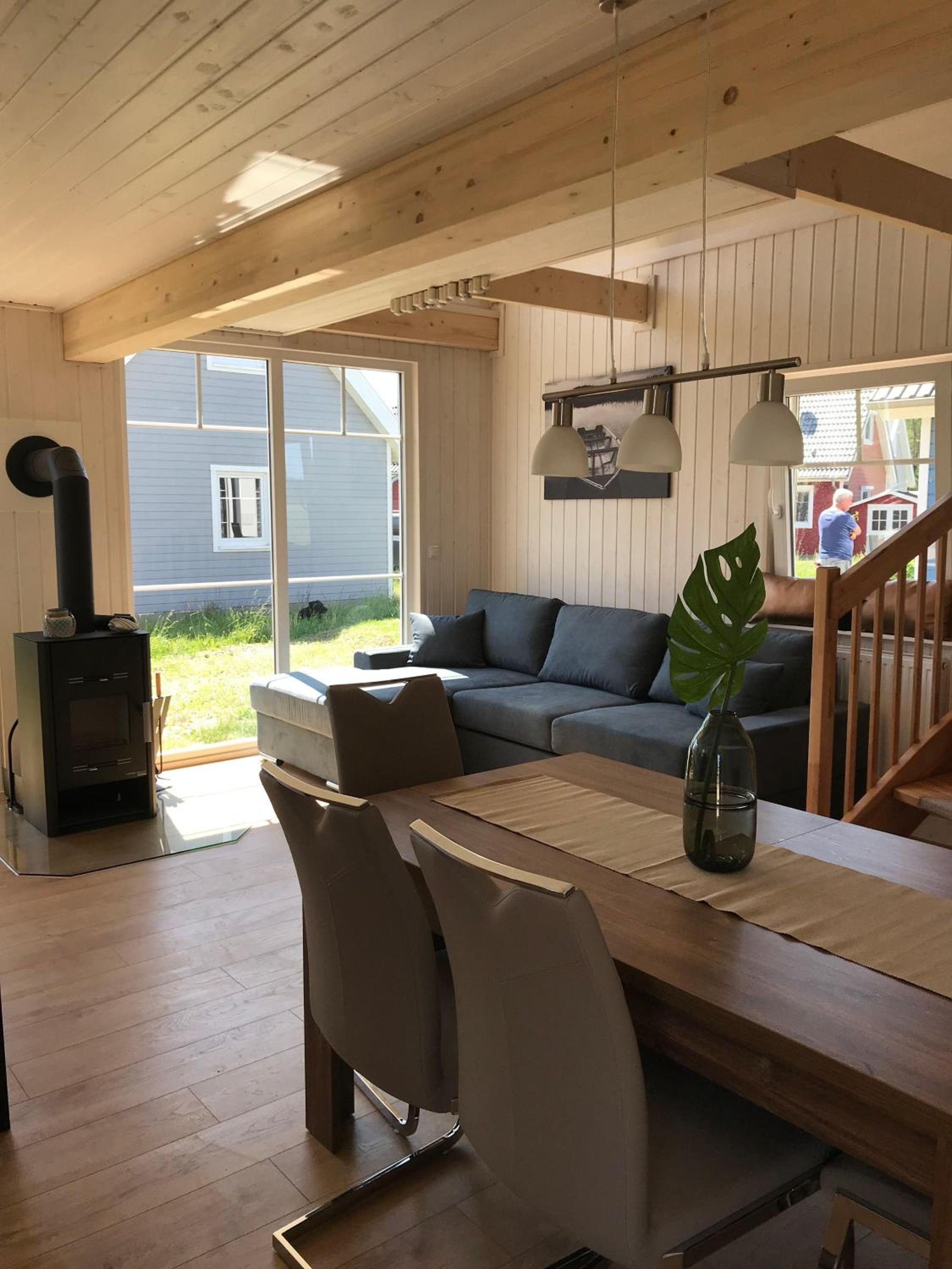 Skandinavisches-Ferienhaus-2-Reihe-zum-Wasser-fuer-6-Personen view 4