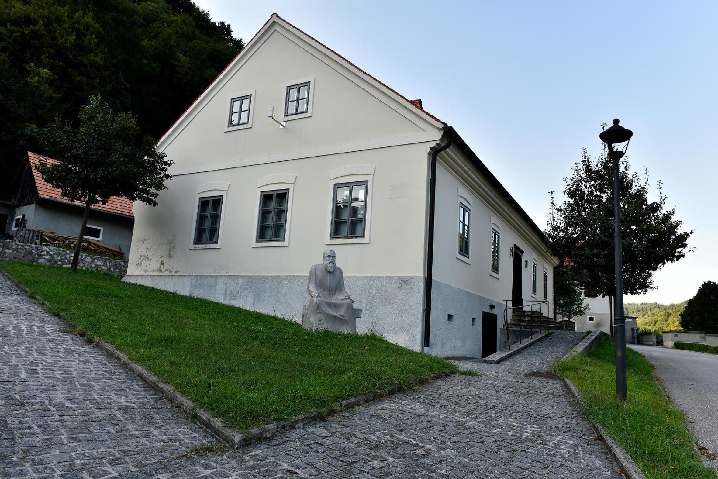 Photo 17