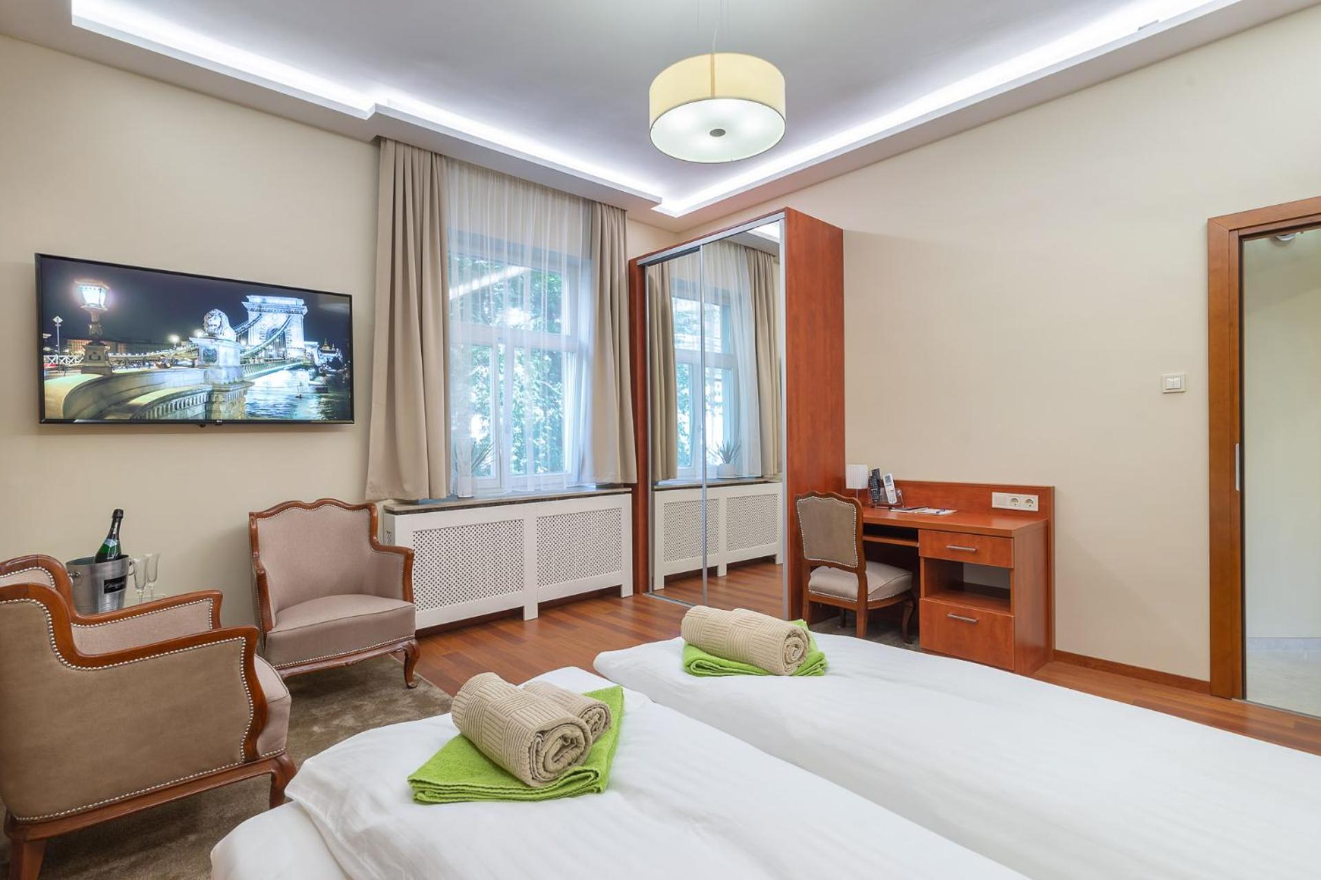 CityPark Deluxe Apartment view 4
