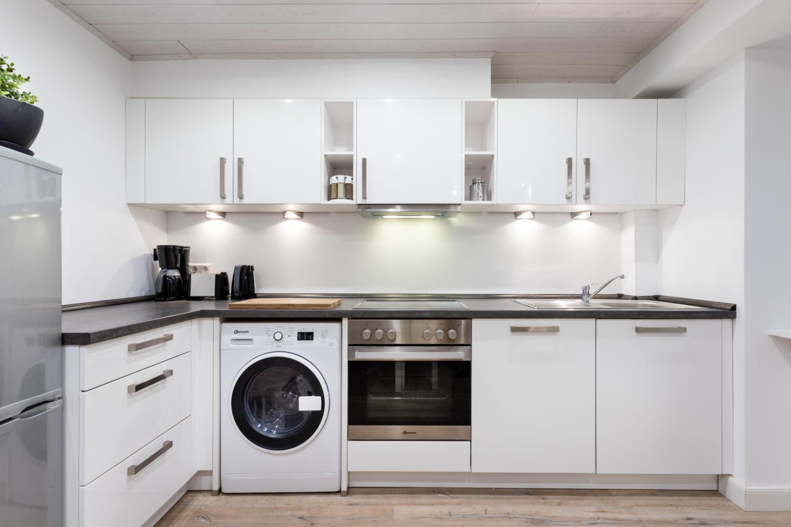 The Düsseldorfer, 1 BR, 1 living room, group & family friendly, ideal for 2 - 4 Guests