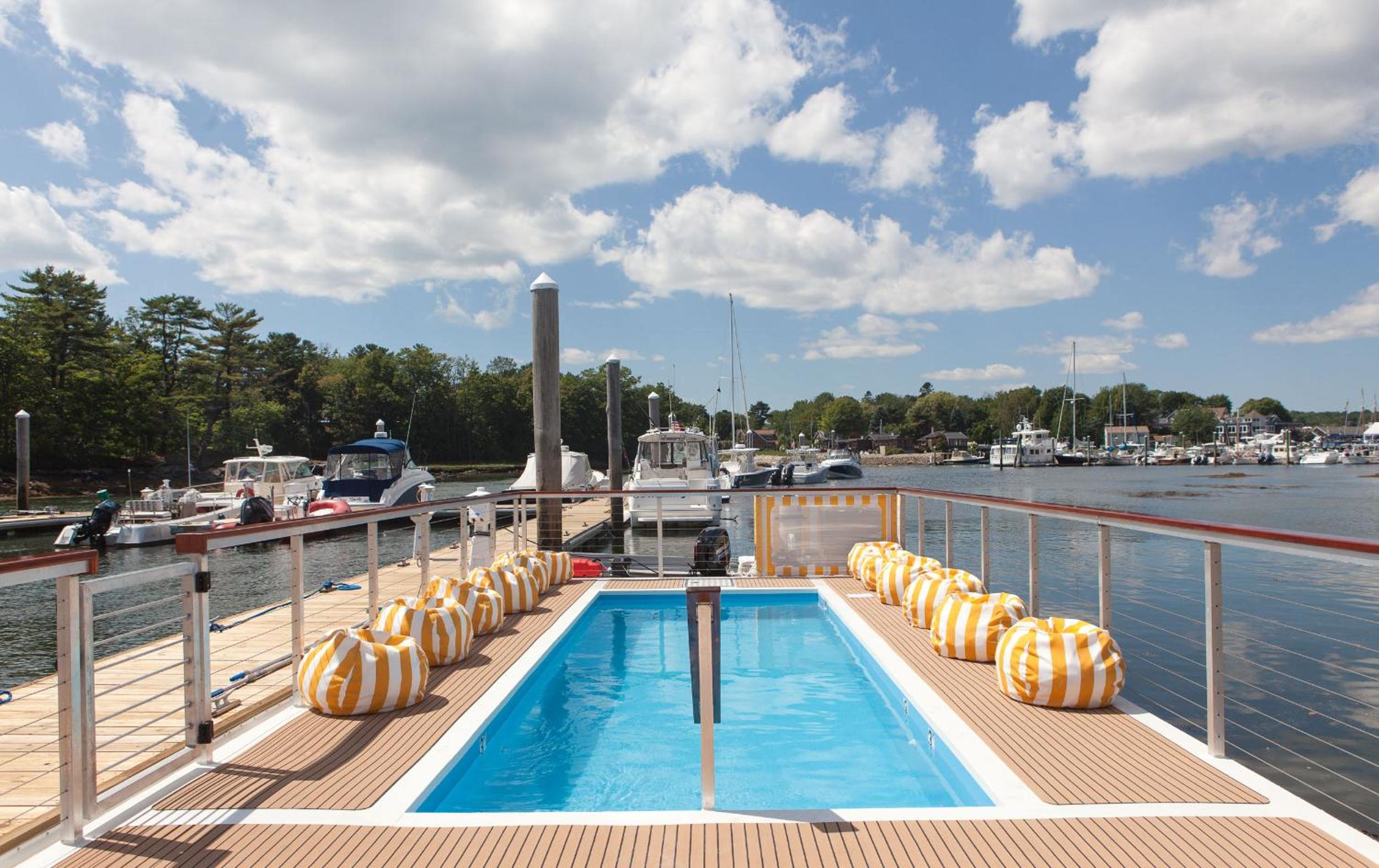 Yachtsman Hotel & Marina Club 4