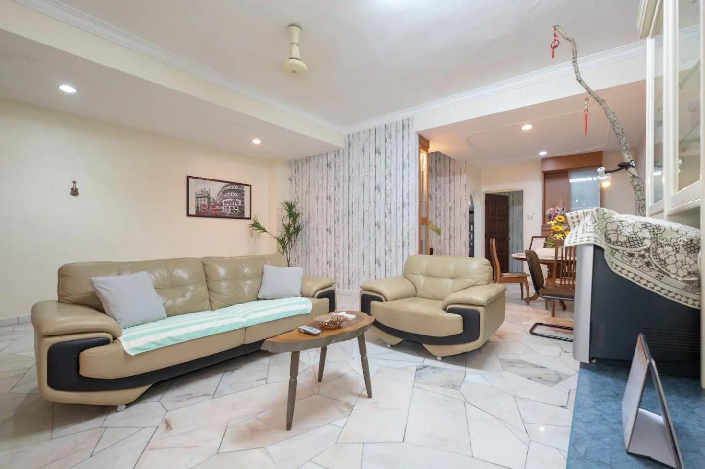 •Lovely Home•11Pax+4Bedrooms+Themed•Bukit Mertajam photo 1