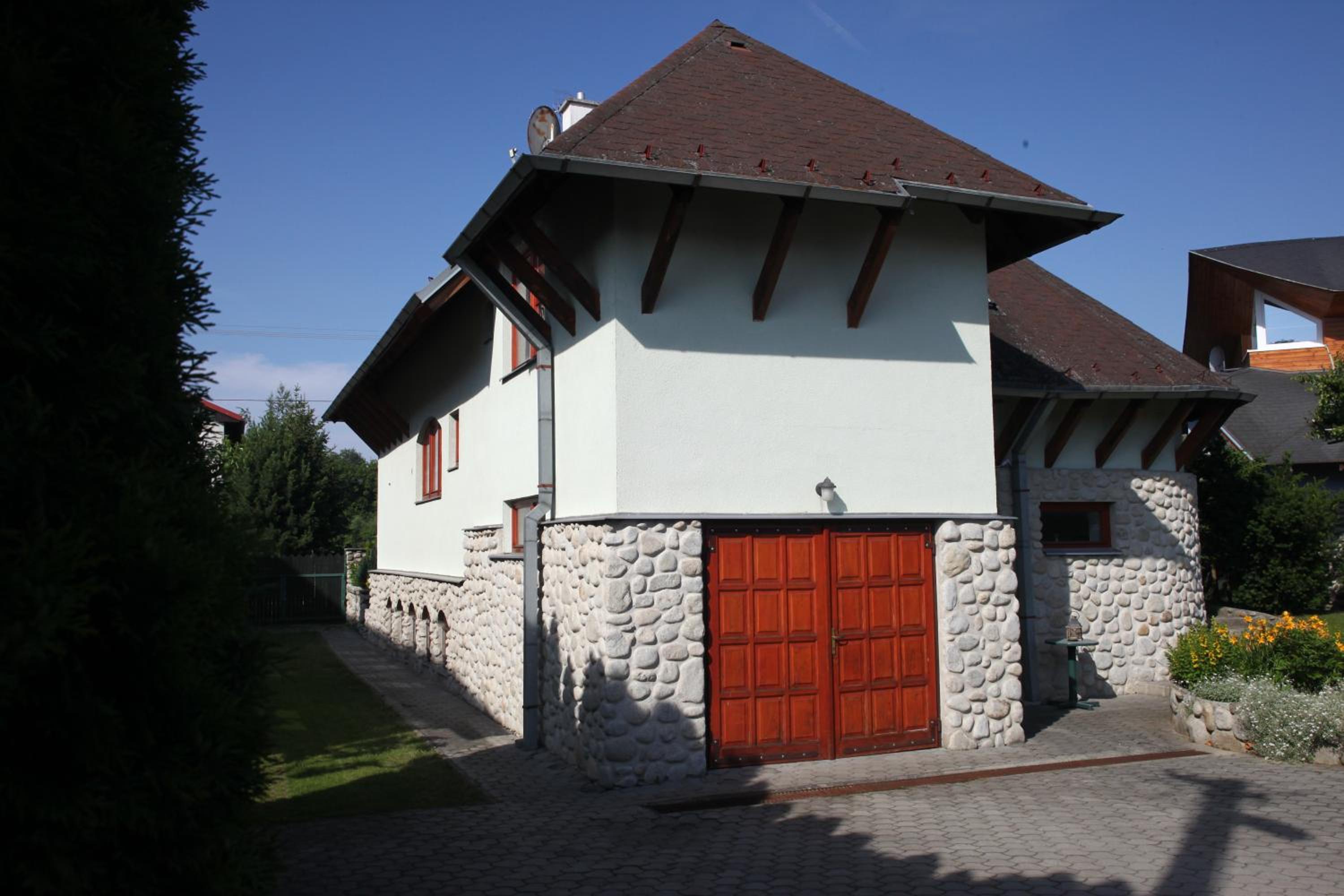 Photo 28