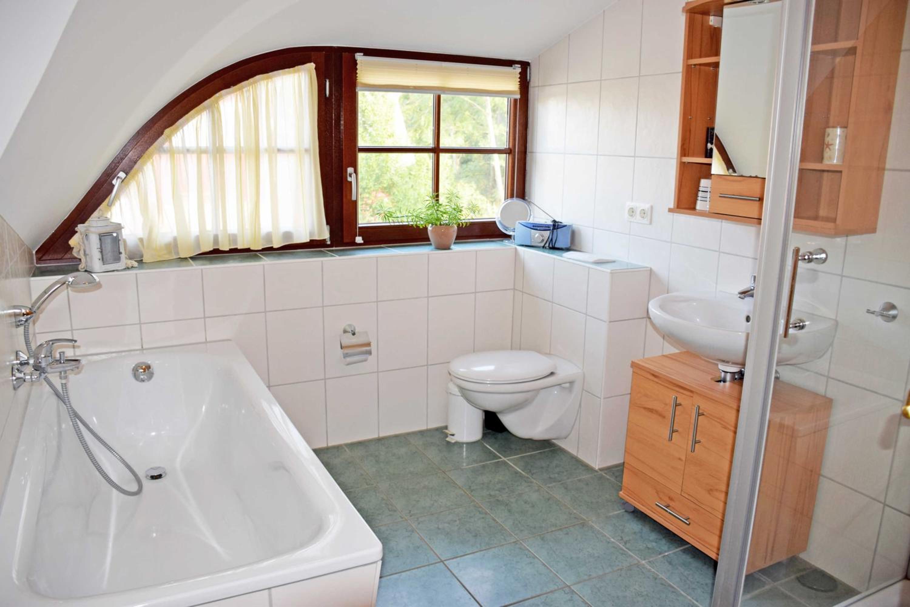 Ferienreethaus mit Kamin und Sauna