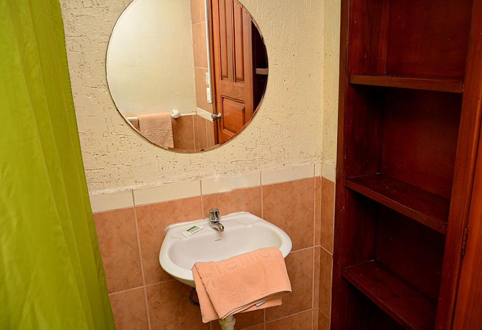 Hostal Terra 2 - EL CONDADO