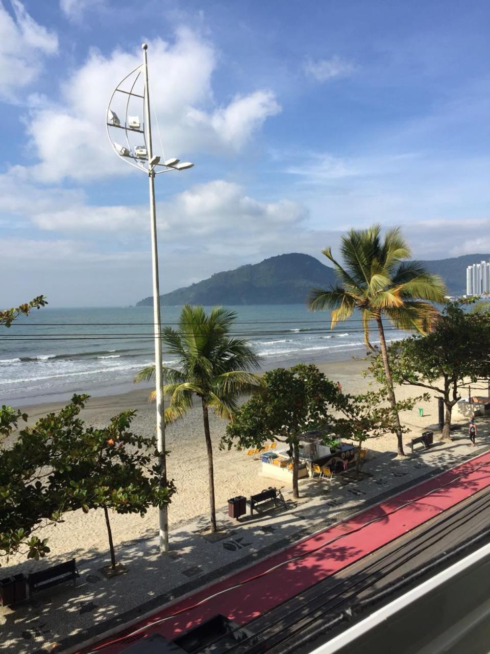 APTO. BEIRA MAR EM BAL. CAMBORIU