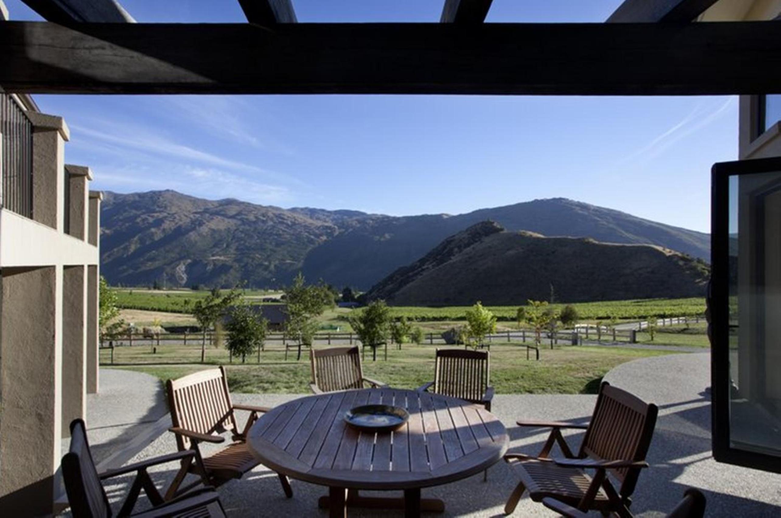Gibbston House Boutique B&B