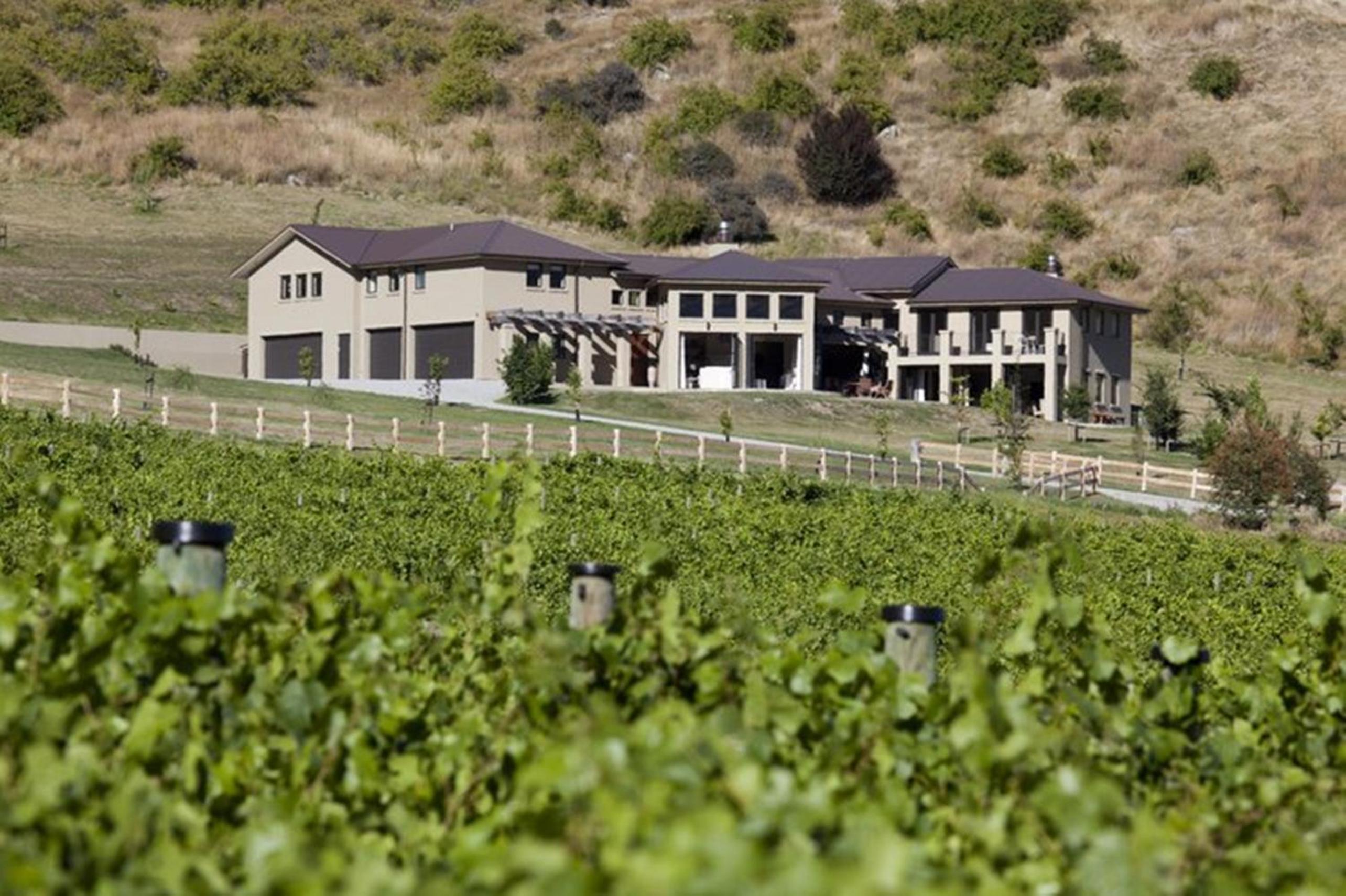 Hotel Gibbston House Boutique B&B - Image 1