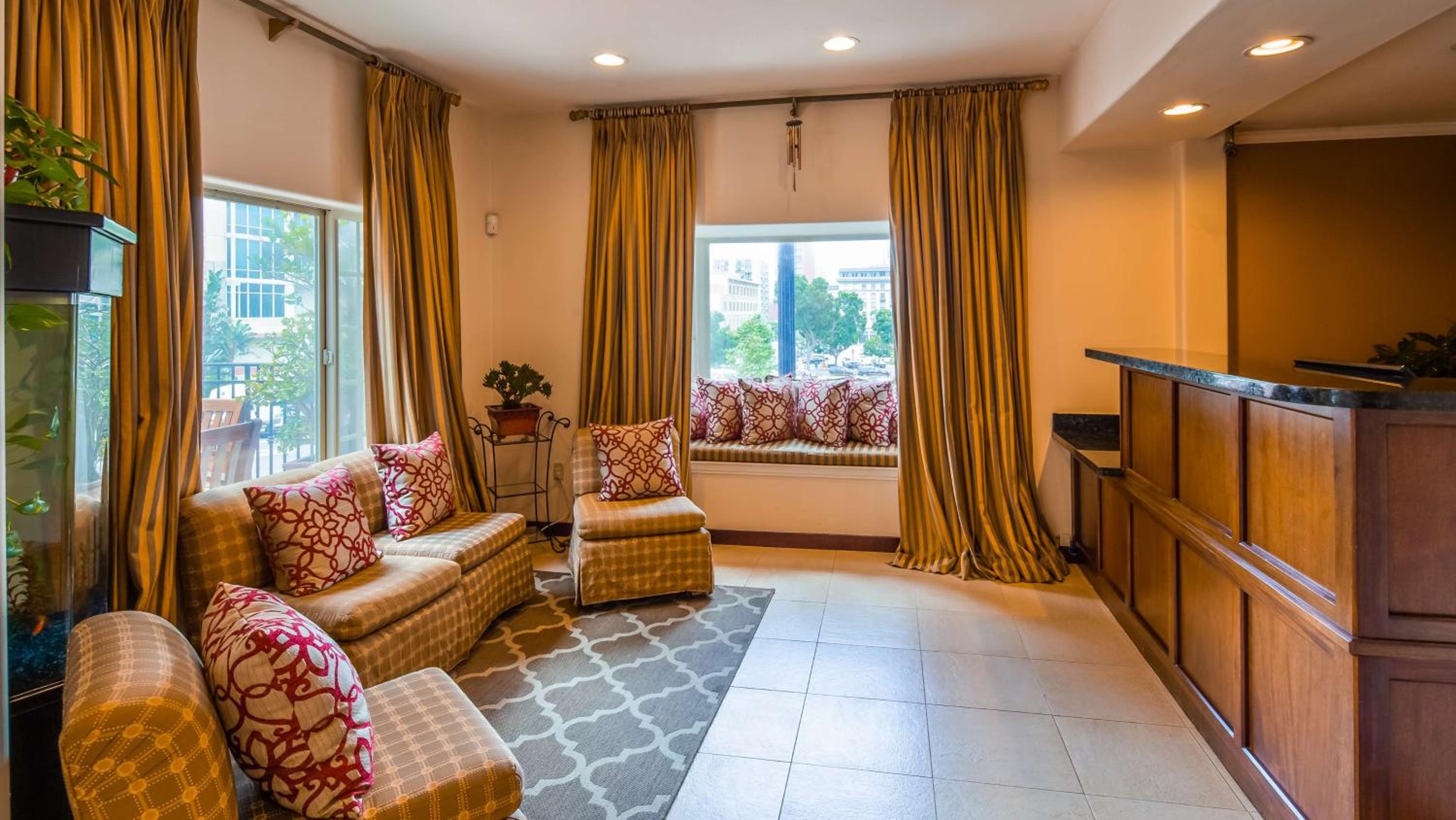 Hotel Best Western Downtown San Diego - Image 1