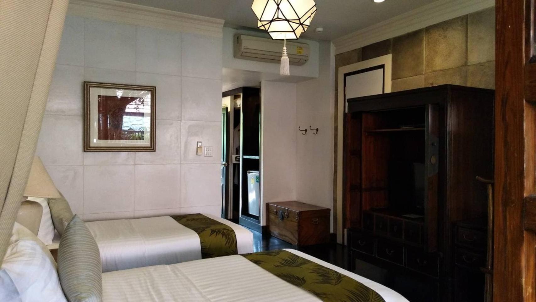 Tharaburi Resort