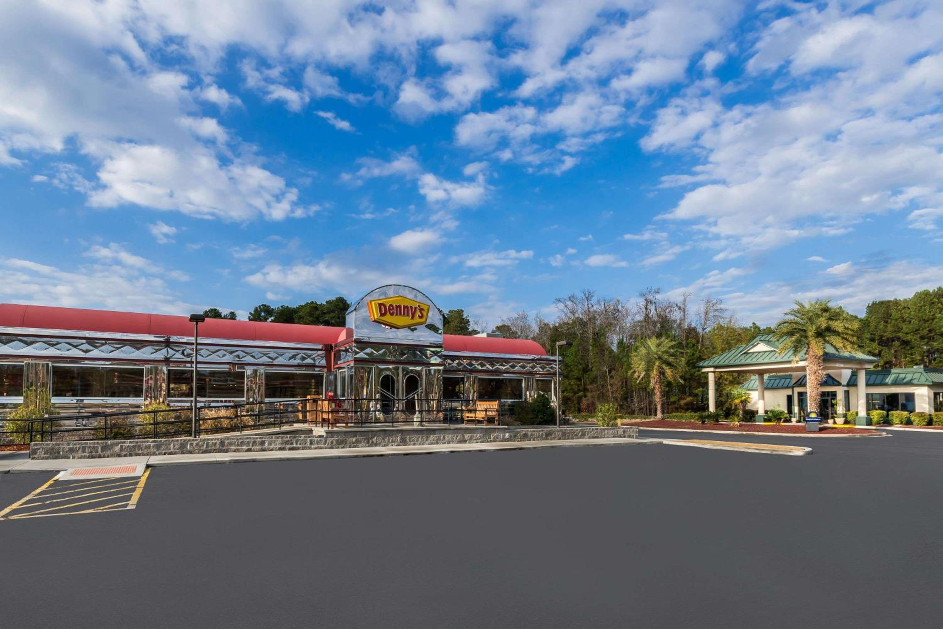Days Inn by Wyndham Richmond Hill/Savannah, Φωτογραφία 9
