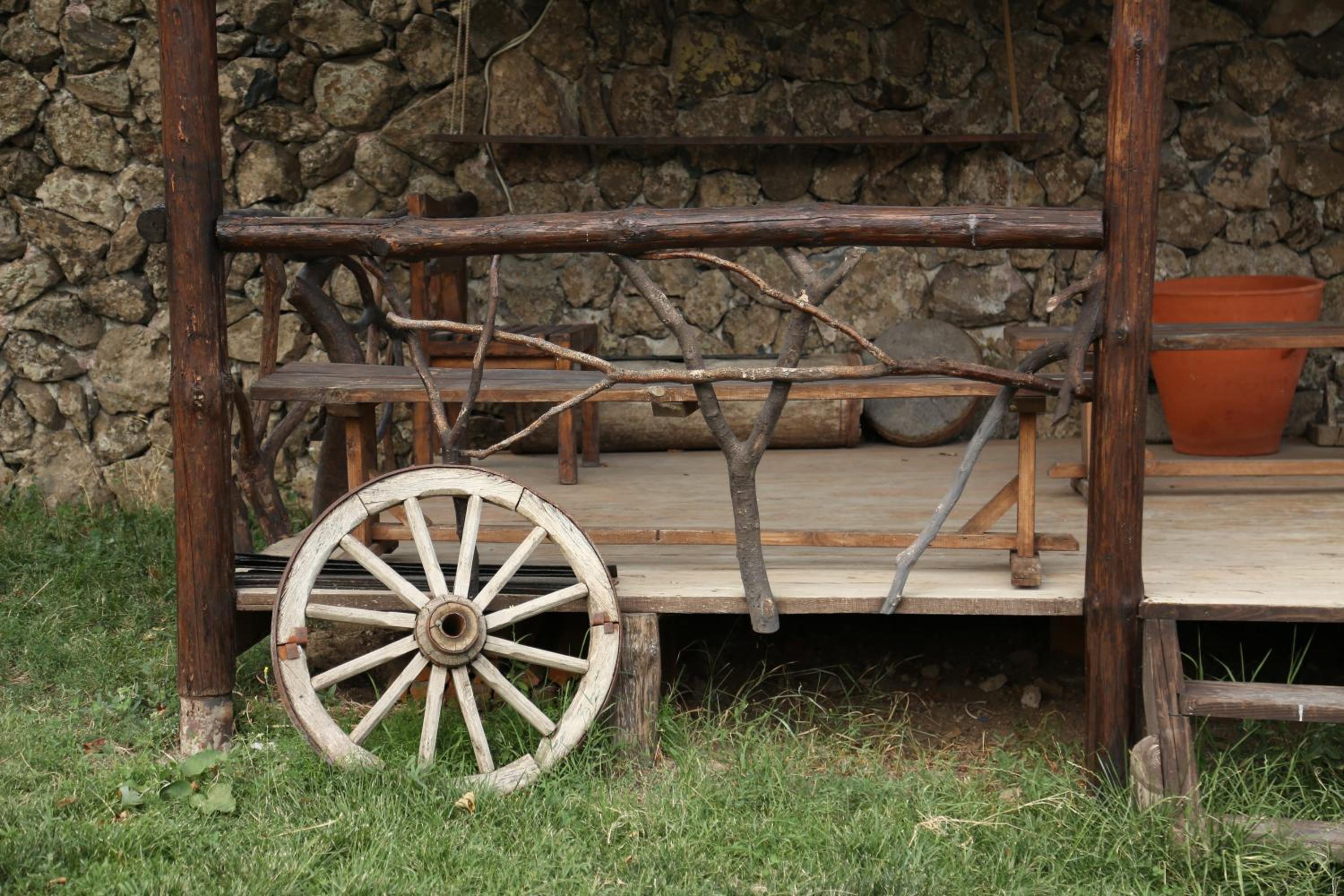 Garni HinYard