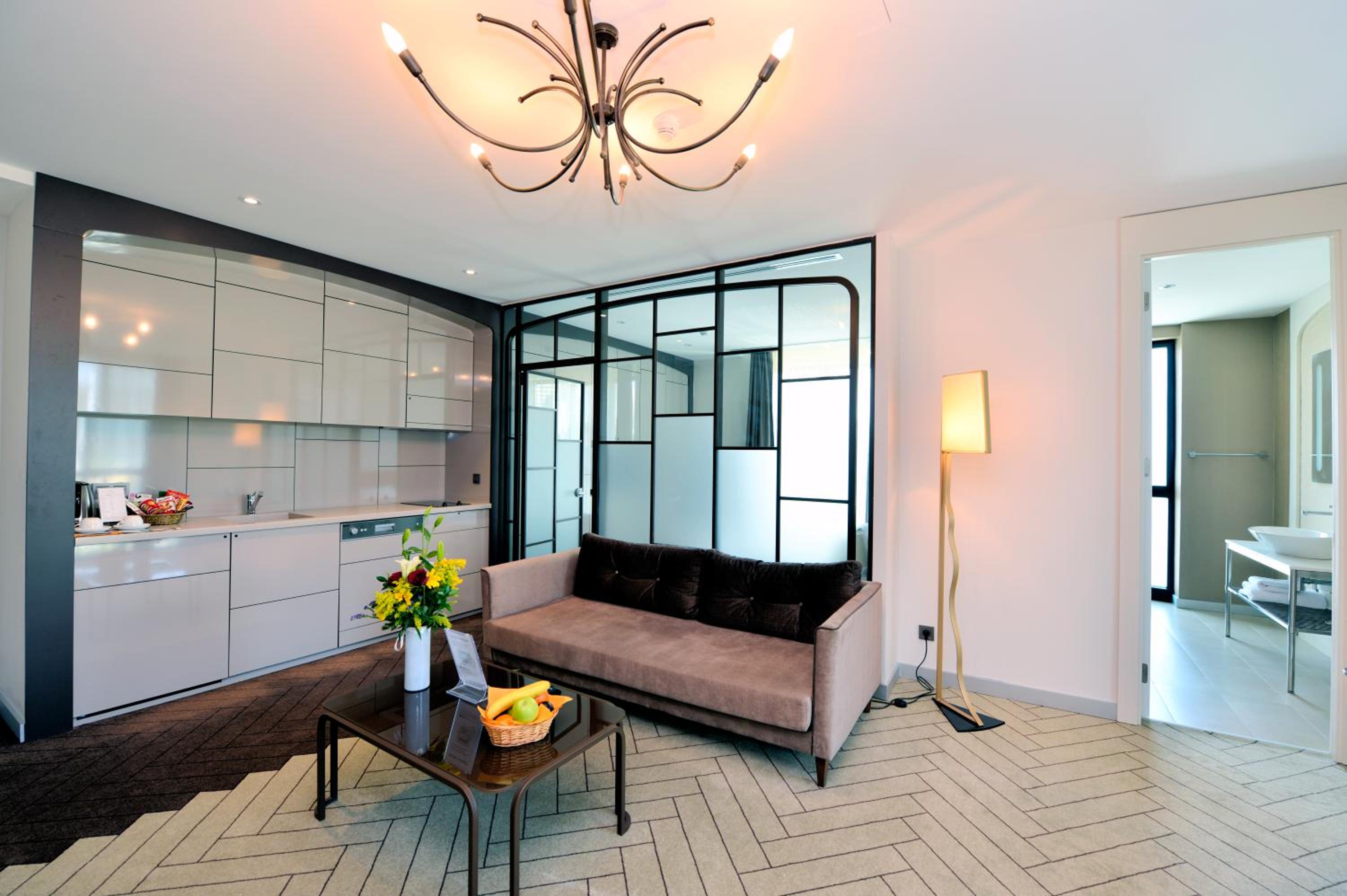 Upsuites Hotel - Image 42