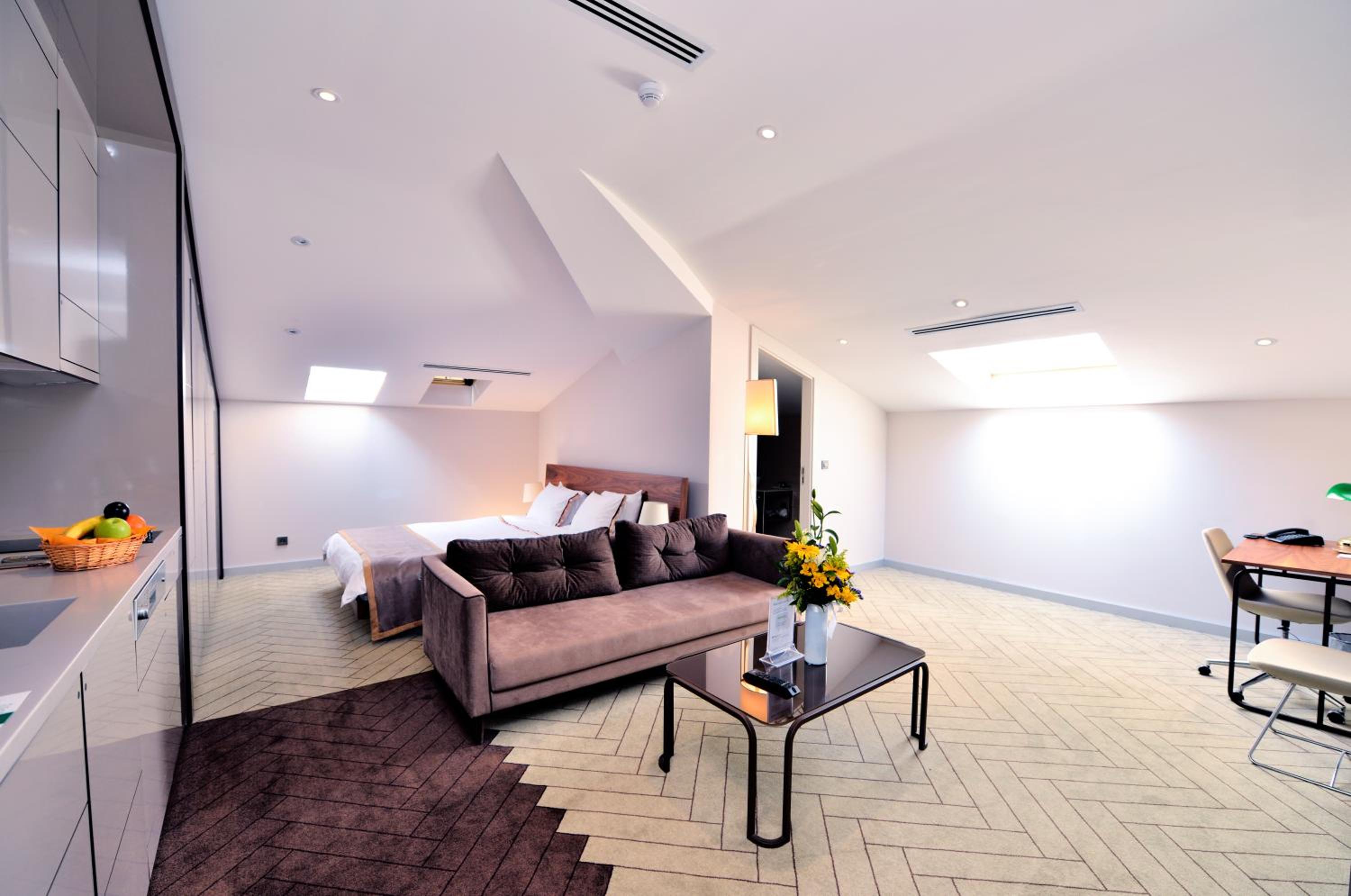 Upsuites Hotel - Image 58