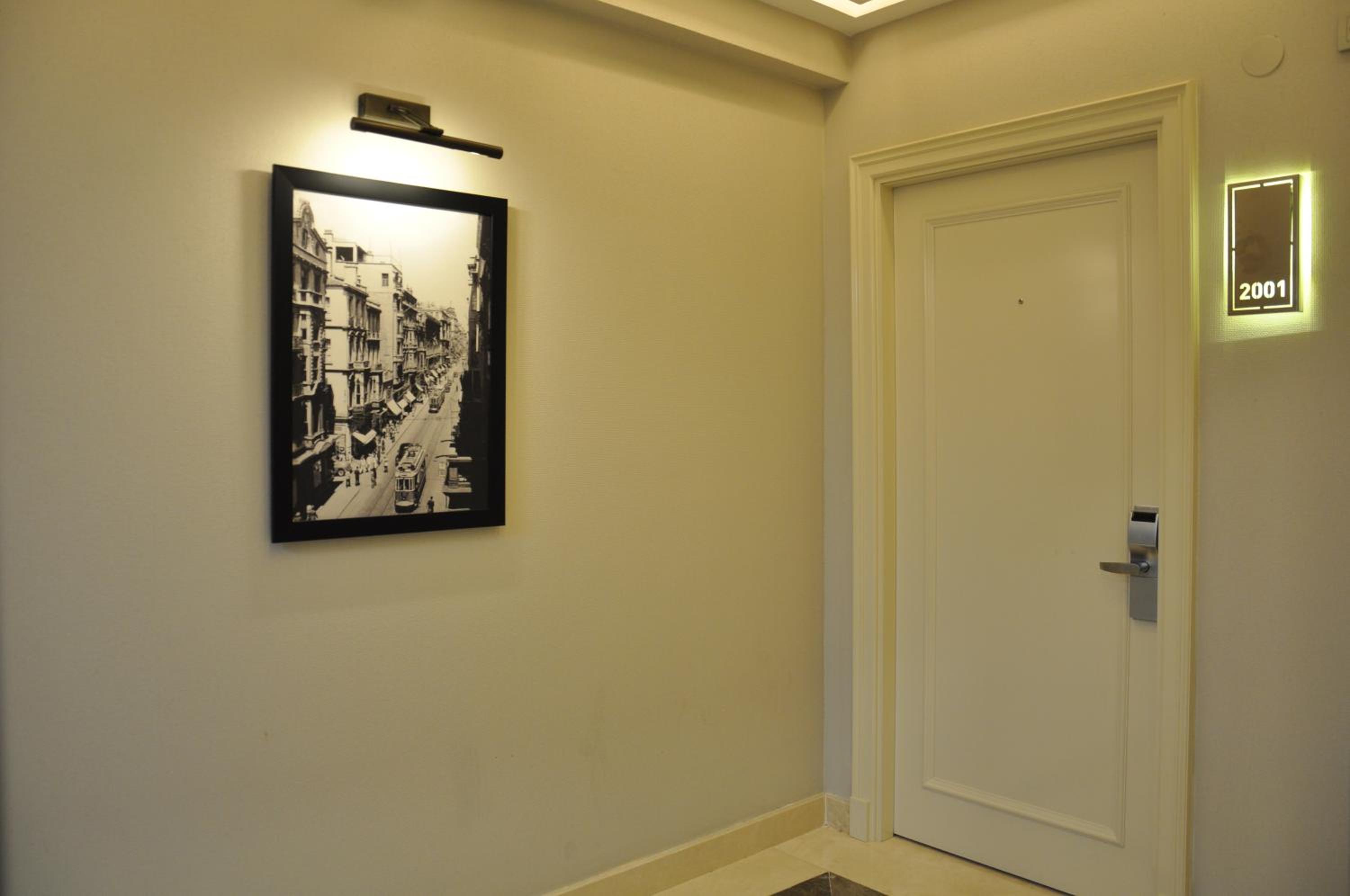 Centrum Suites İstanbul - Image 11