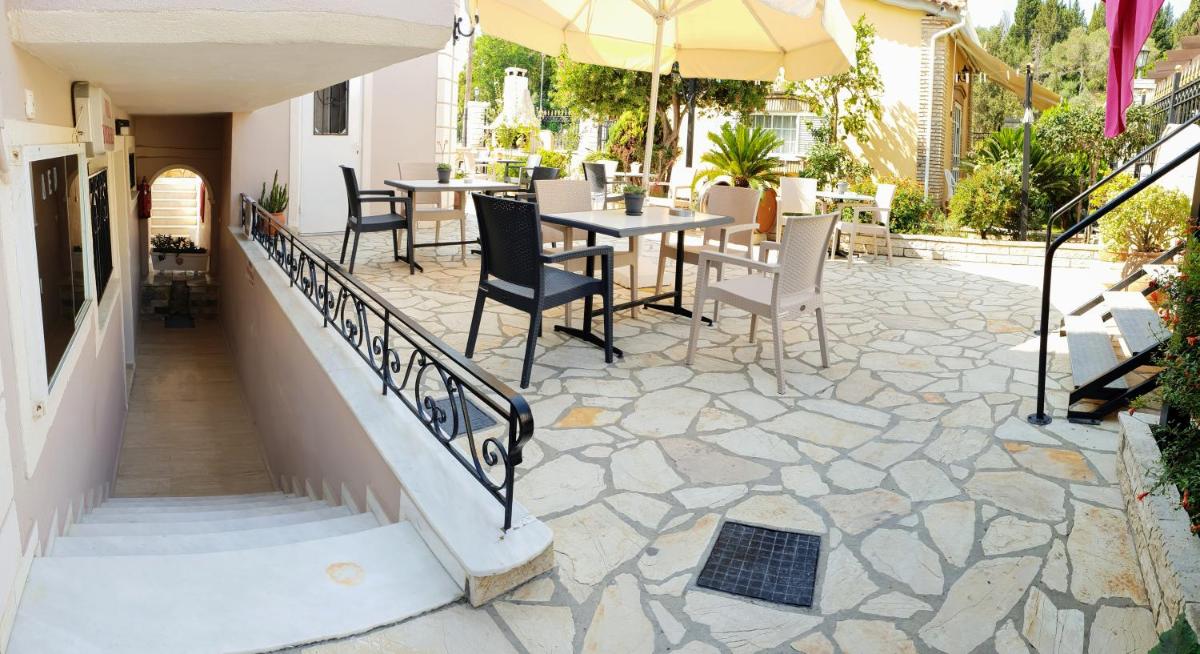 outdoor BBQ area