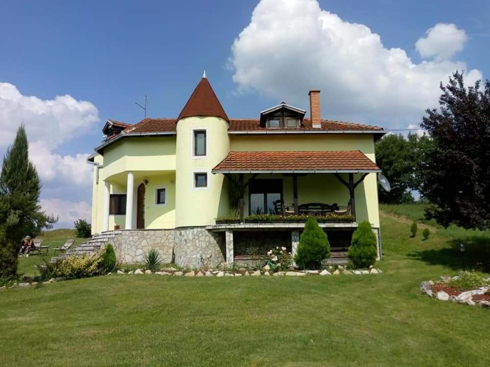 Photo 29
