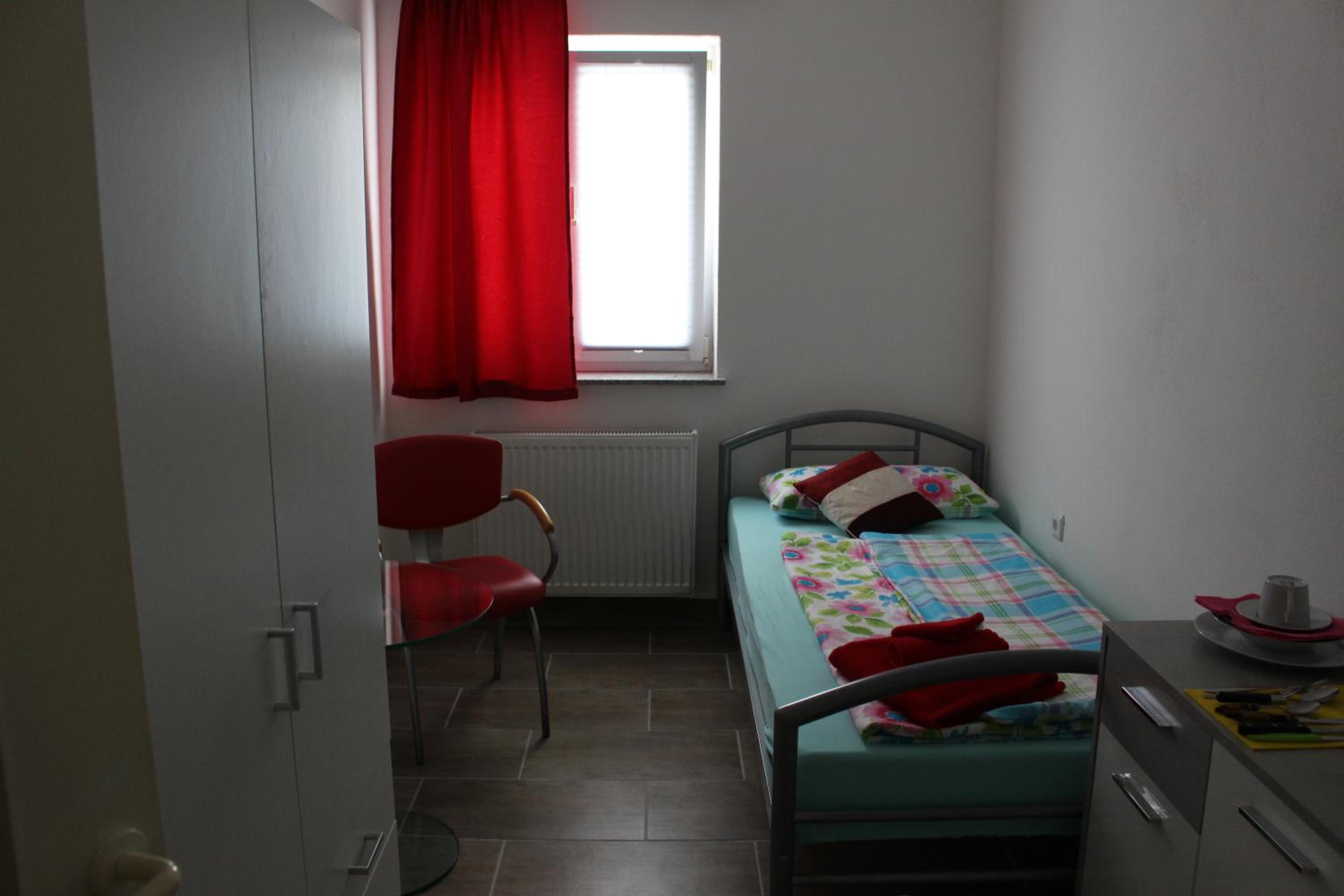 Photo 28