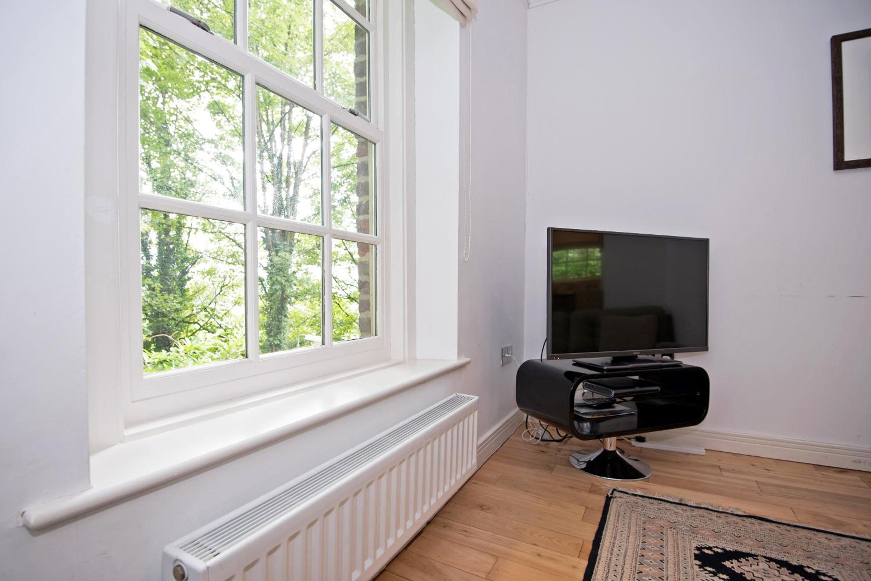 Apartment 4 The Grove view 2