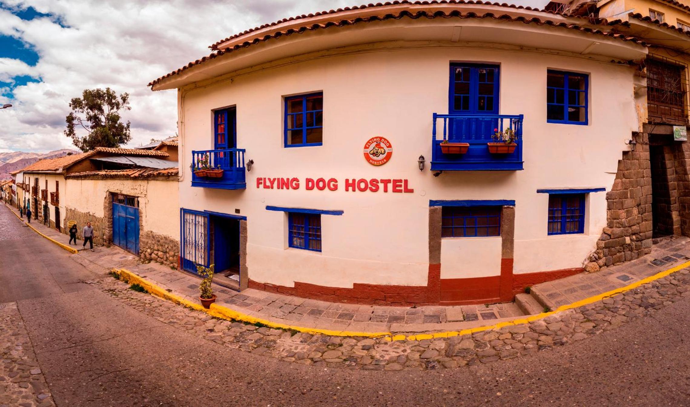 Flying Dog Hostel Cusco view 4