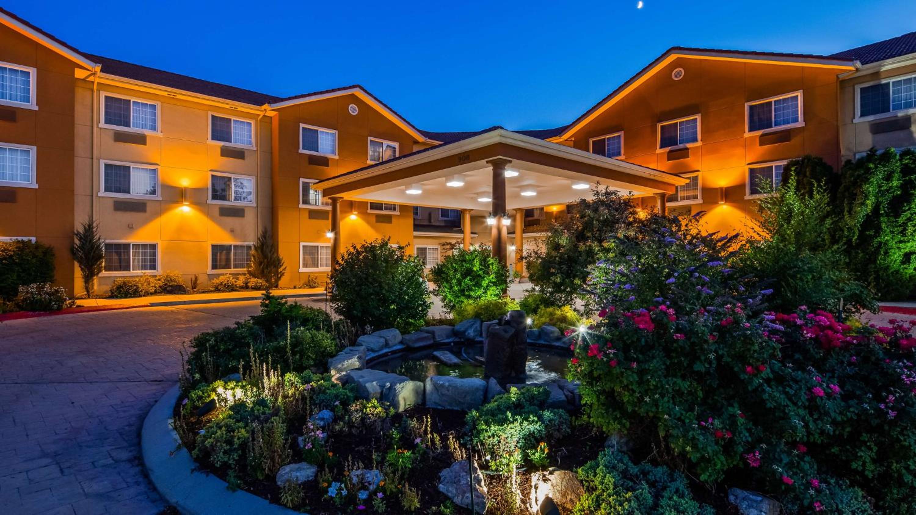 Boise Vacations - Best Western Plus Caldwell Inn  Suites - Property Image 1