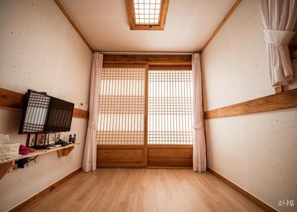 Jeongga Hanok