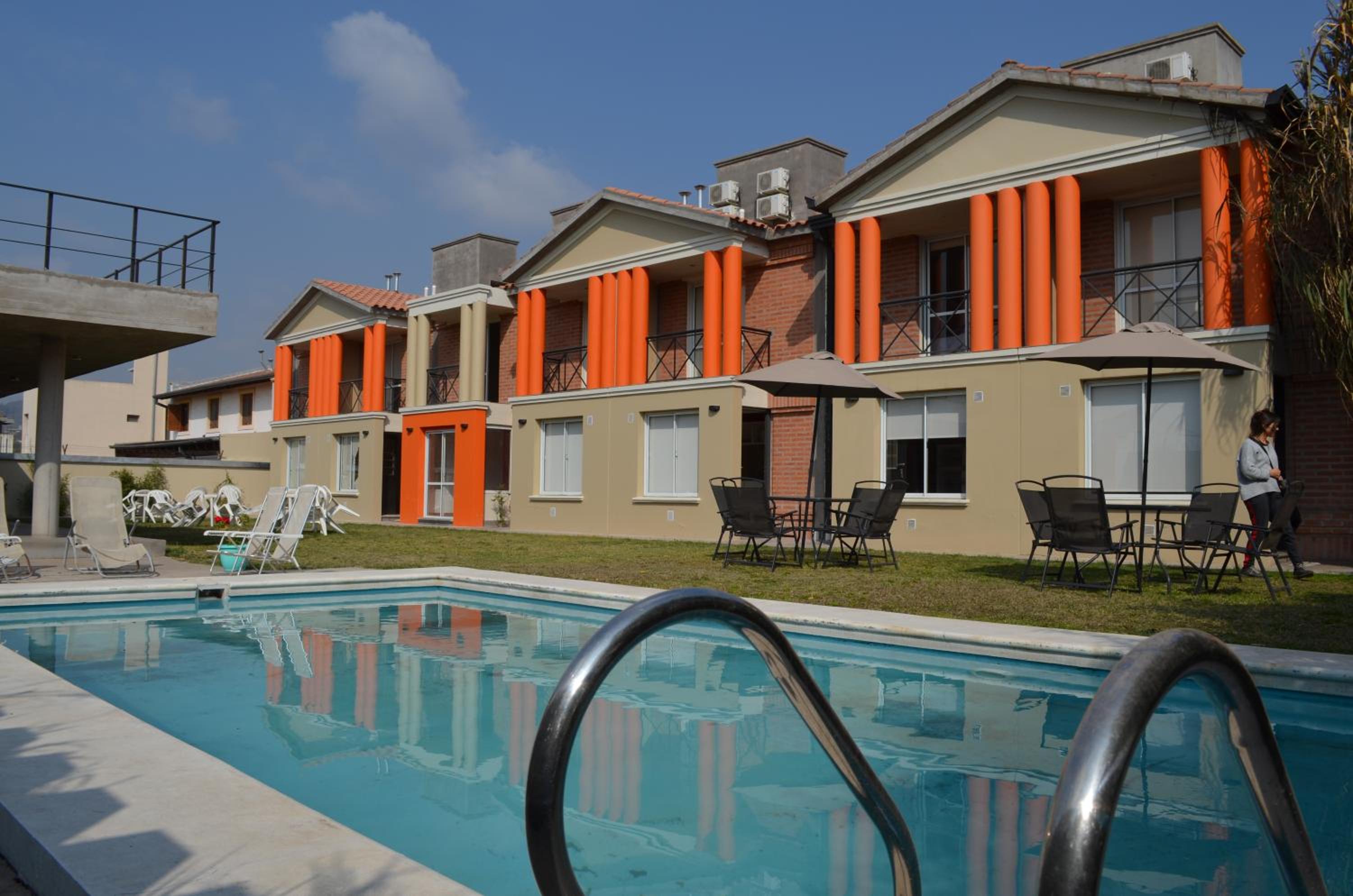 Hotel Los Perales - Image 1