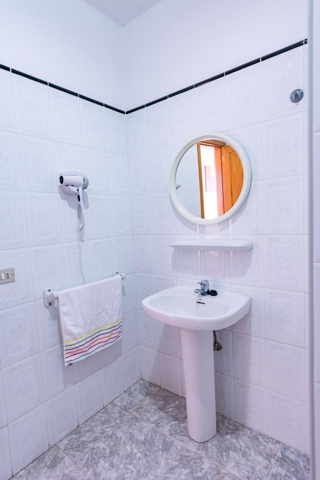 Apartamentos Las Casitas view 3