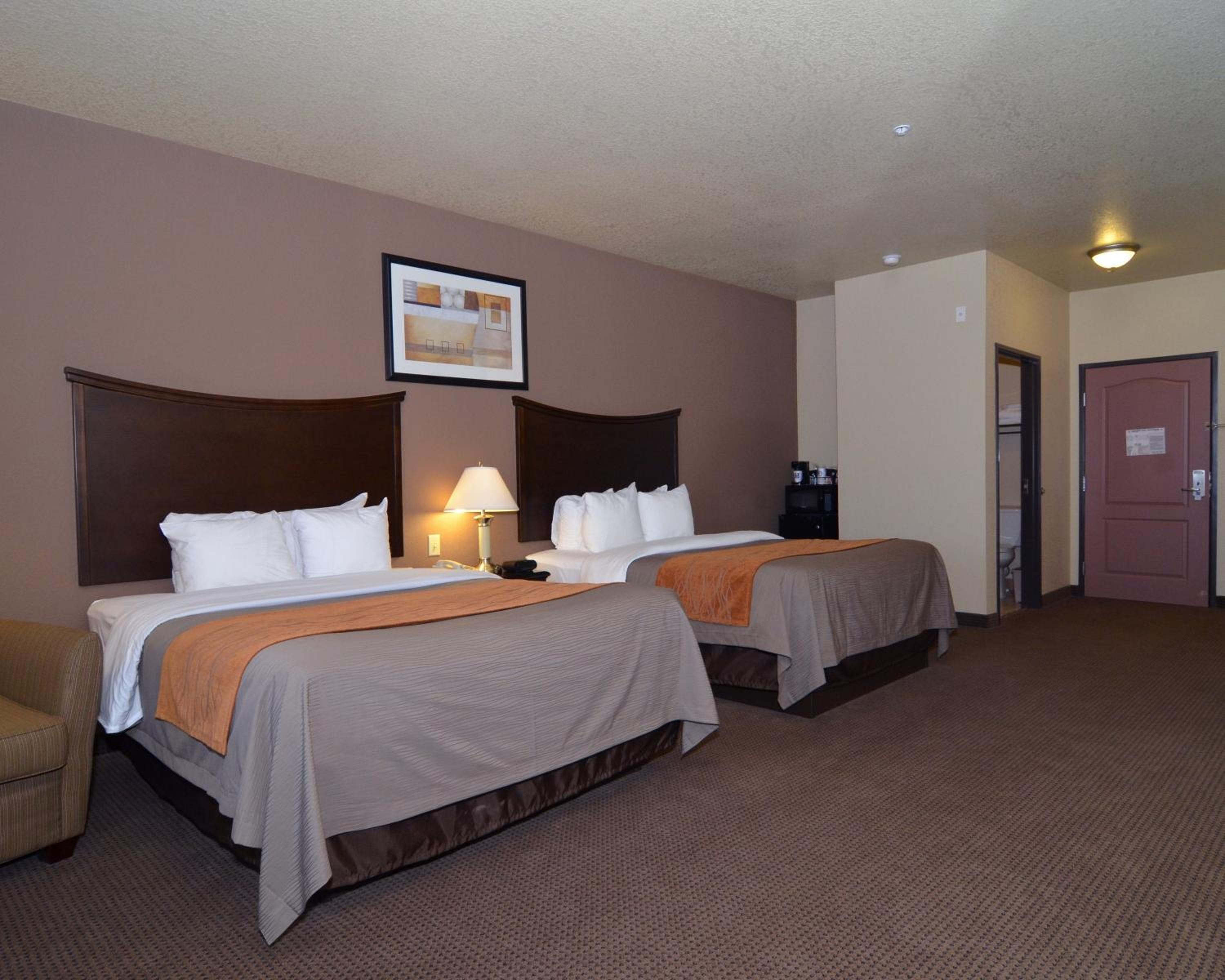 Comfort Inn I-20 Midland Stanton view 2
