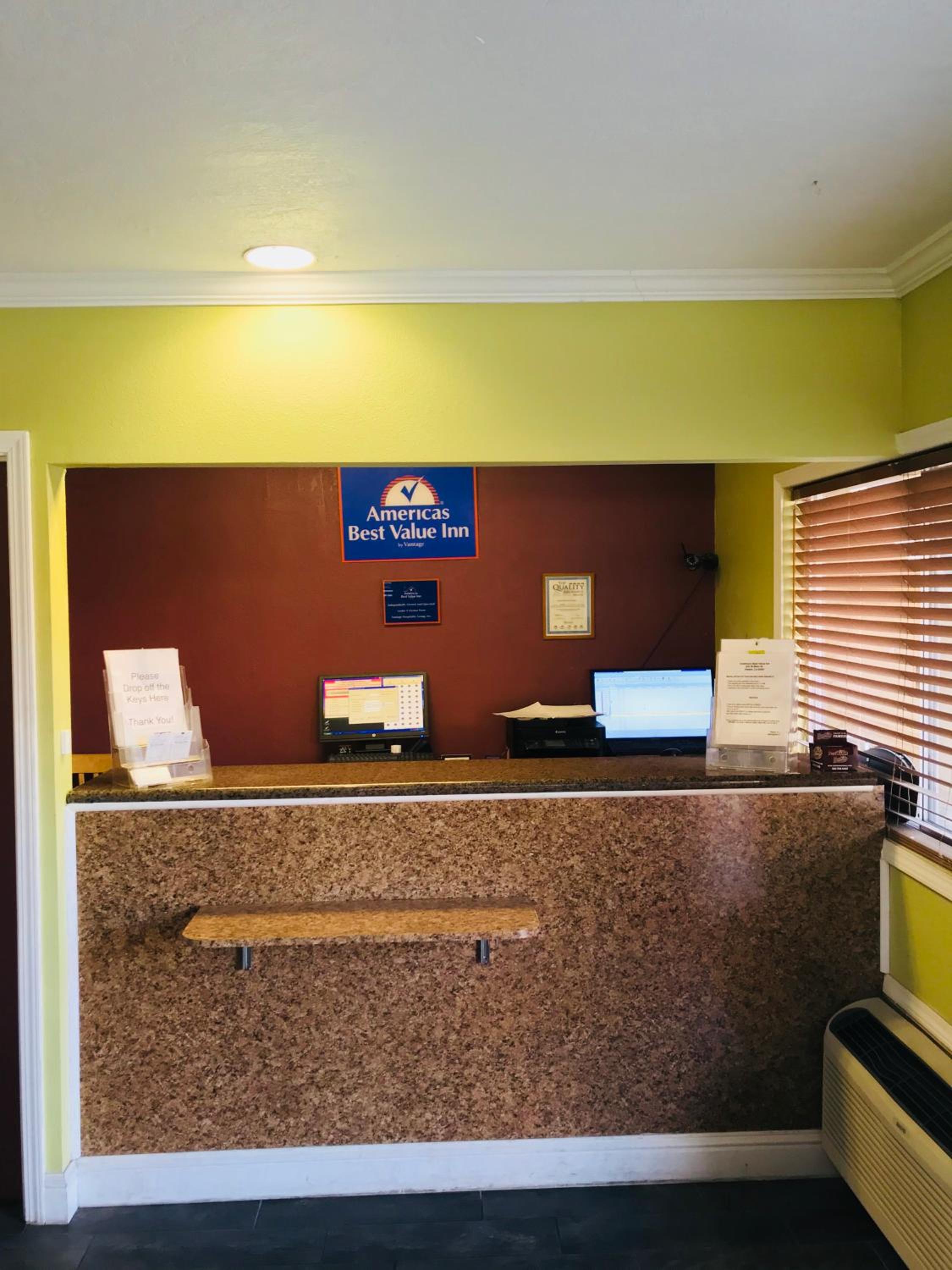 Visalia Vacations - Americas Best Value Inn Visalia - Property Image 5