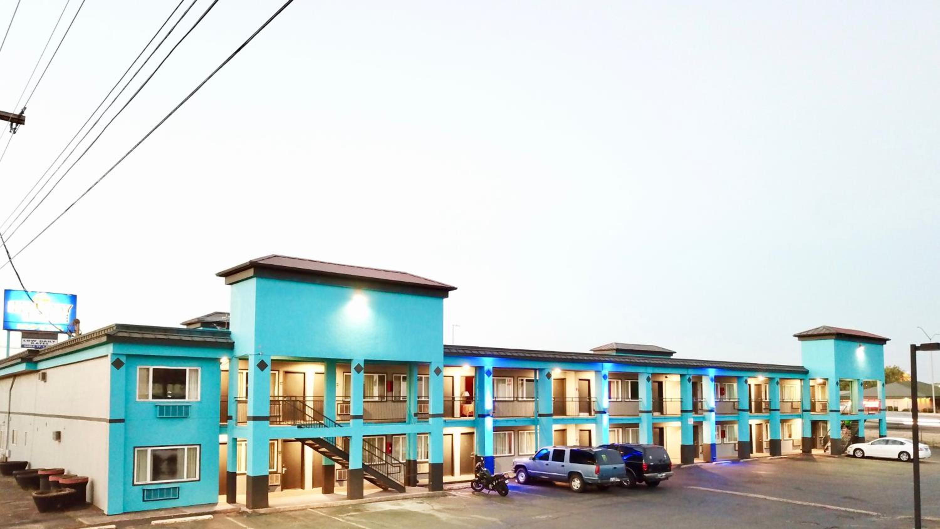Holiday Lodge - Salem,OR