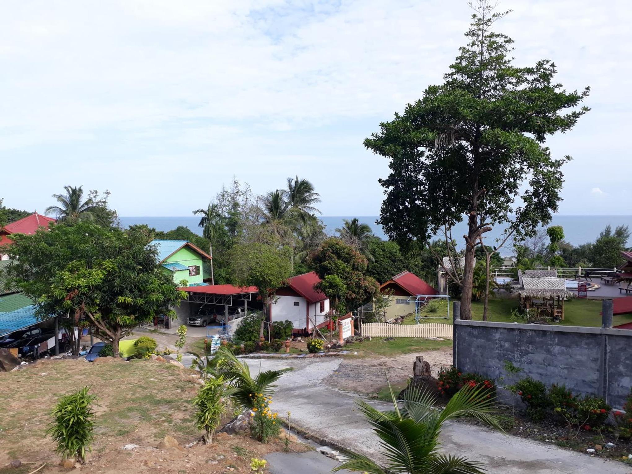 Easy Life Bungalows