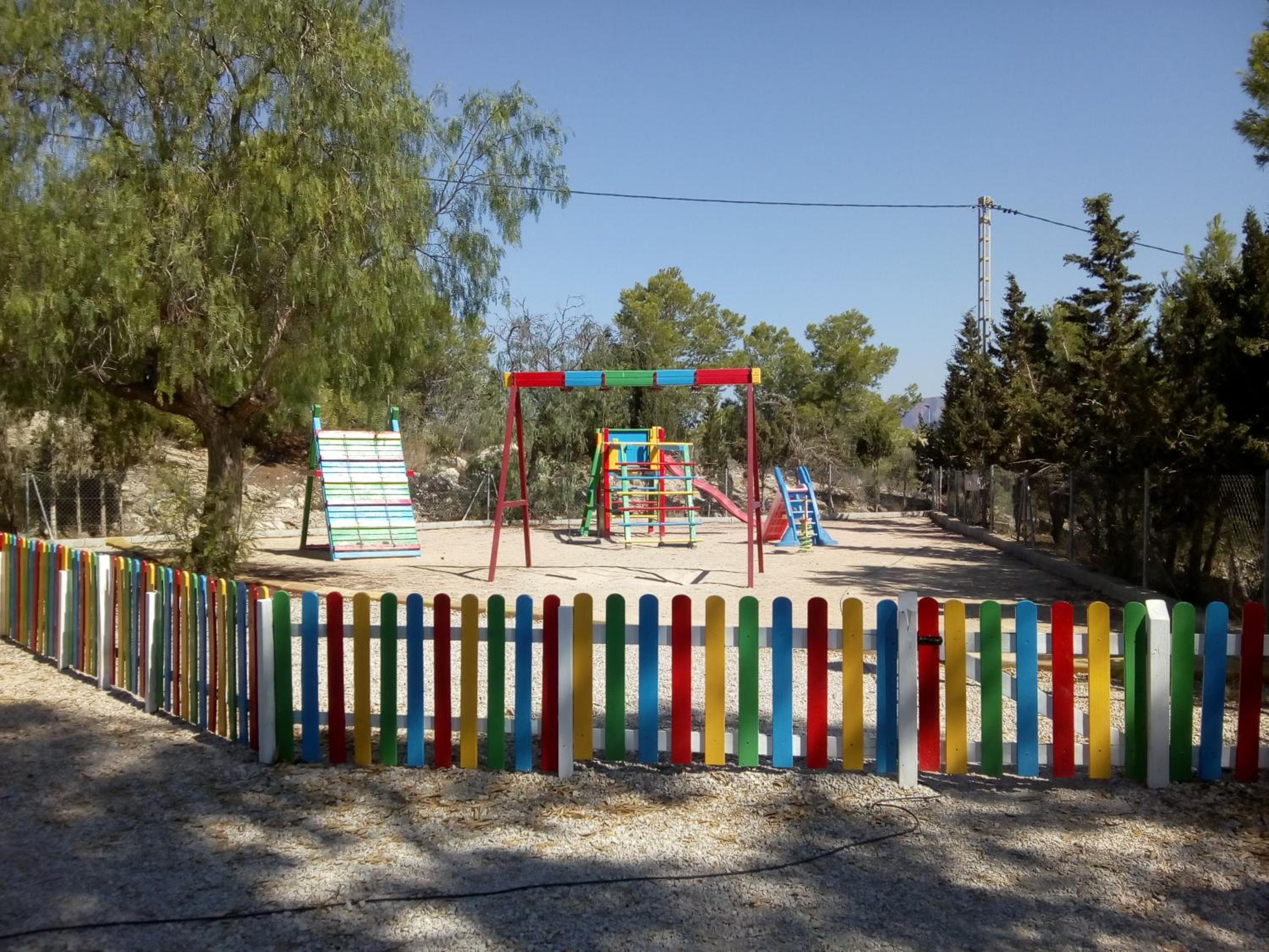 Photo 16