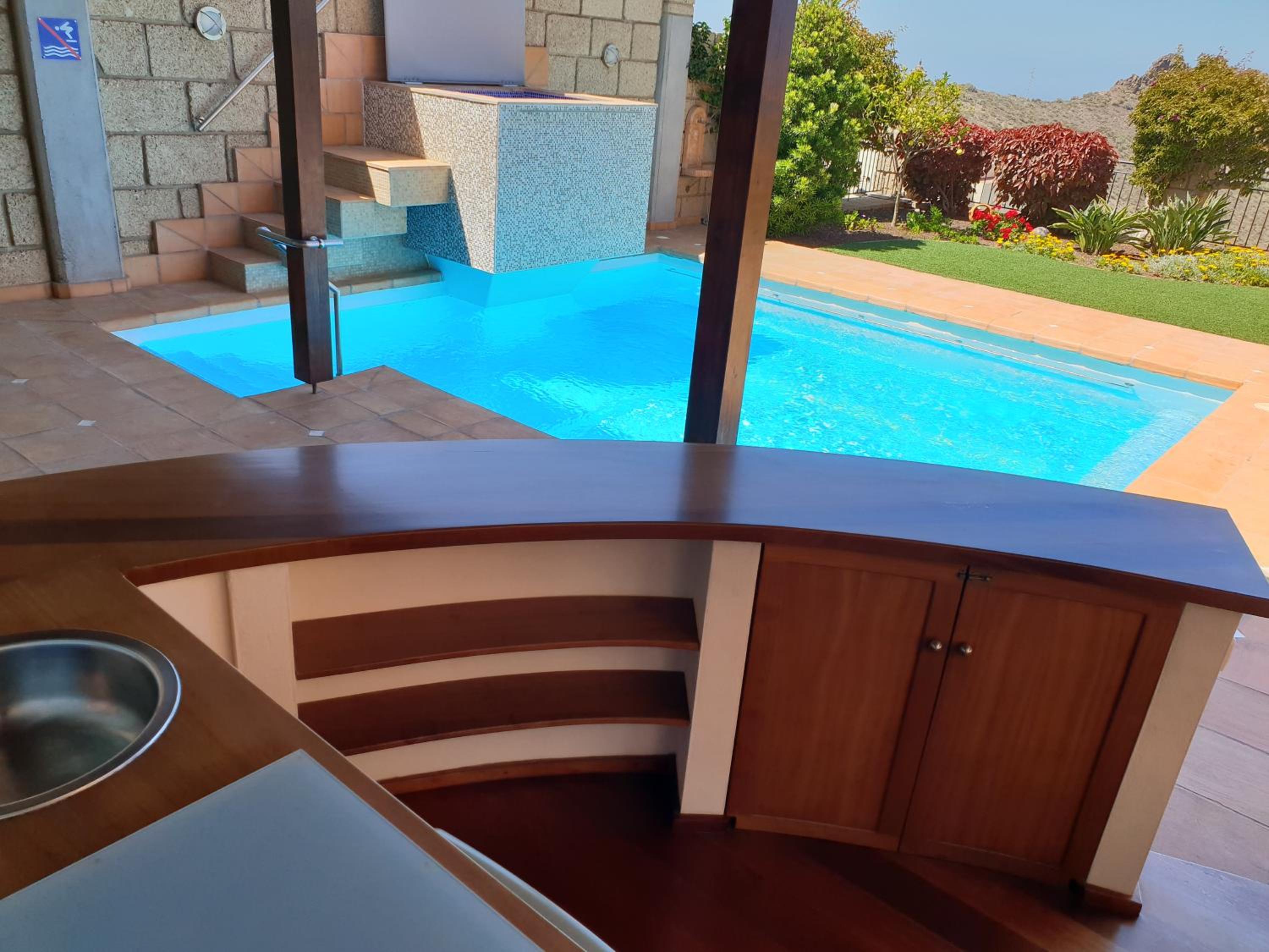 Villa Strelitzia view 4