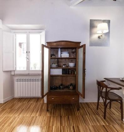 Urbana 33