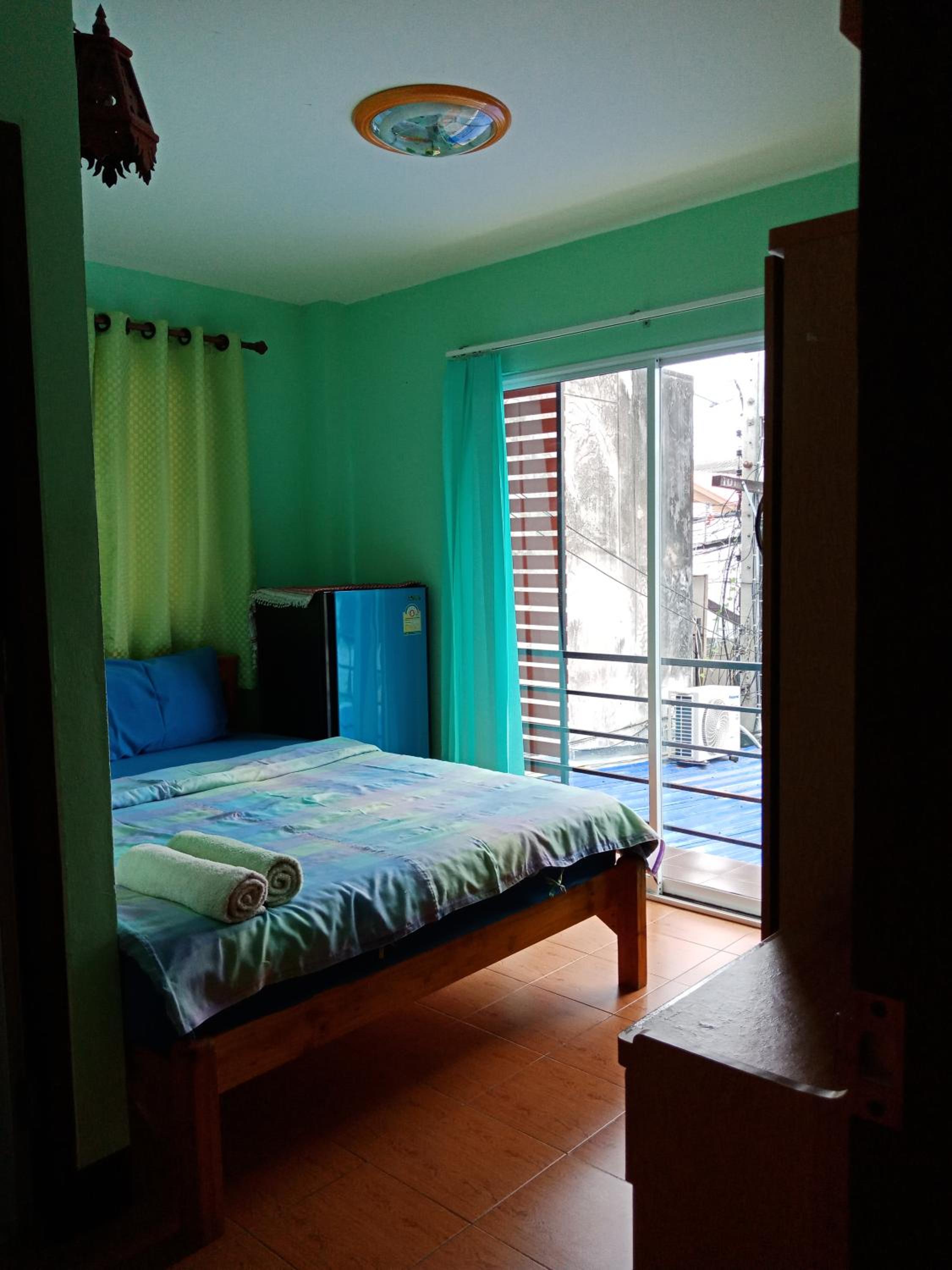 You&Me Hostel