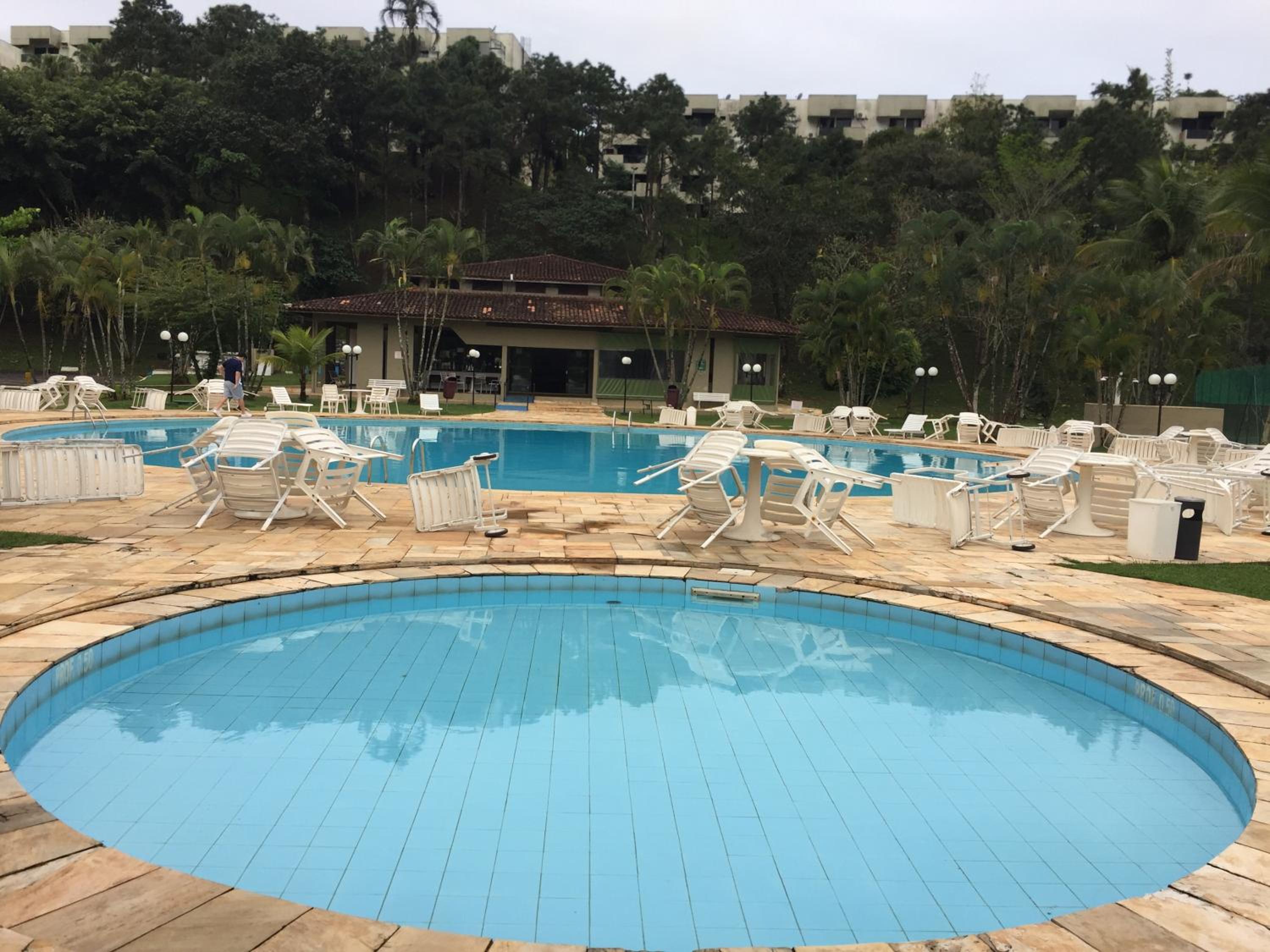 Condomínio Clube lazer total na Praia da Enseada